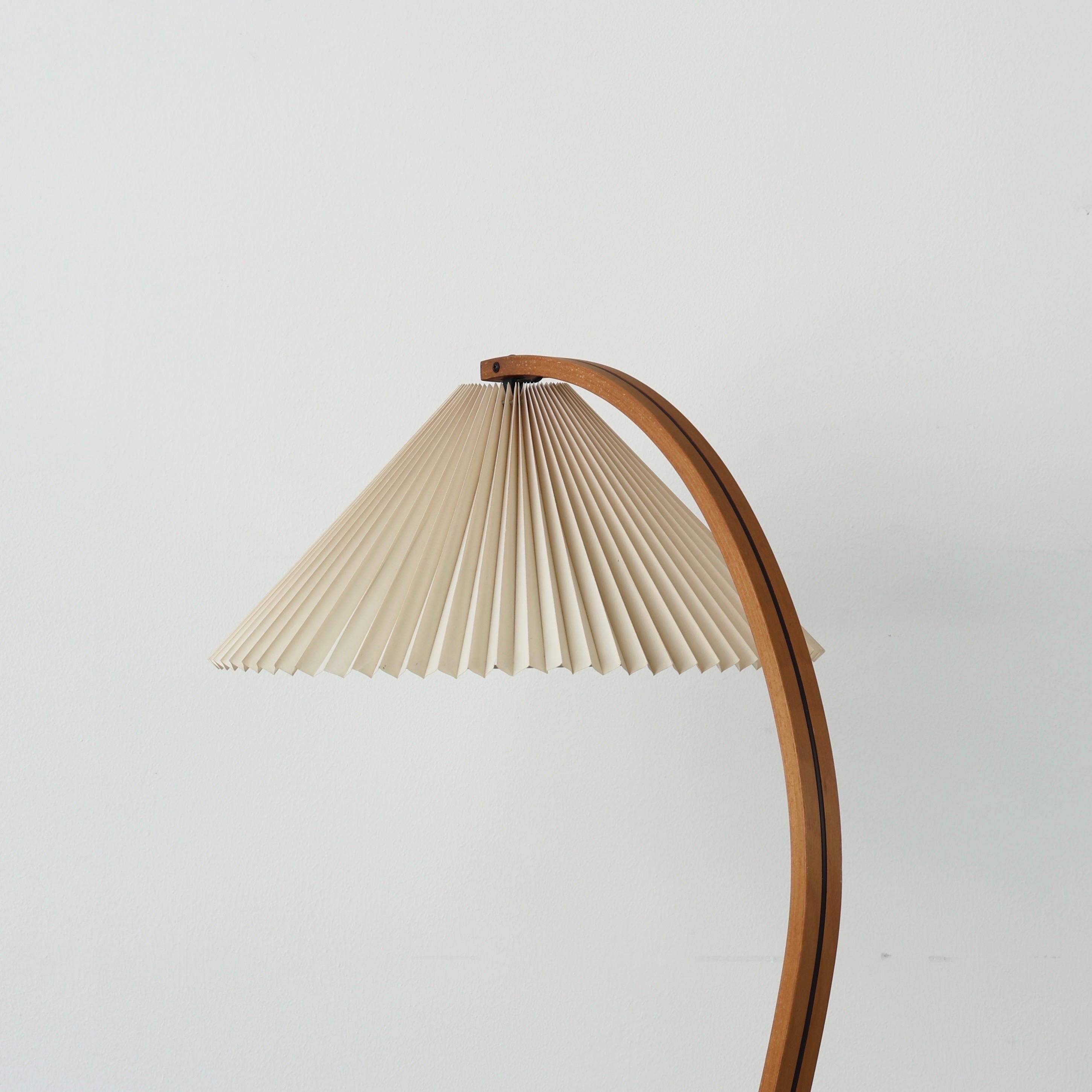 Dänische Caprani-Stehlampe, 1980er-Jahre, Dänemark (Skandinavische Moderne) im Angebot