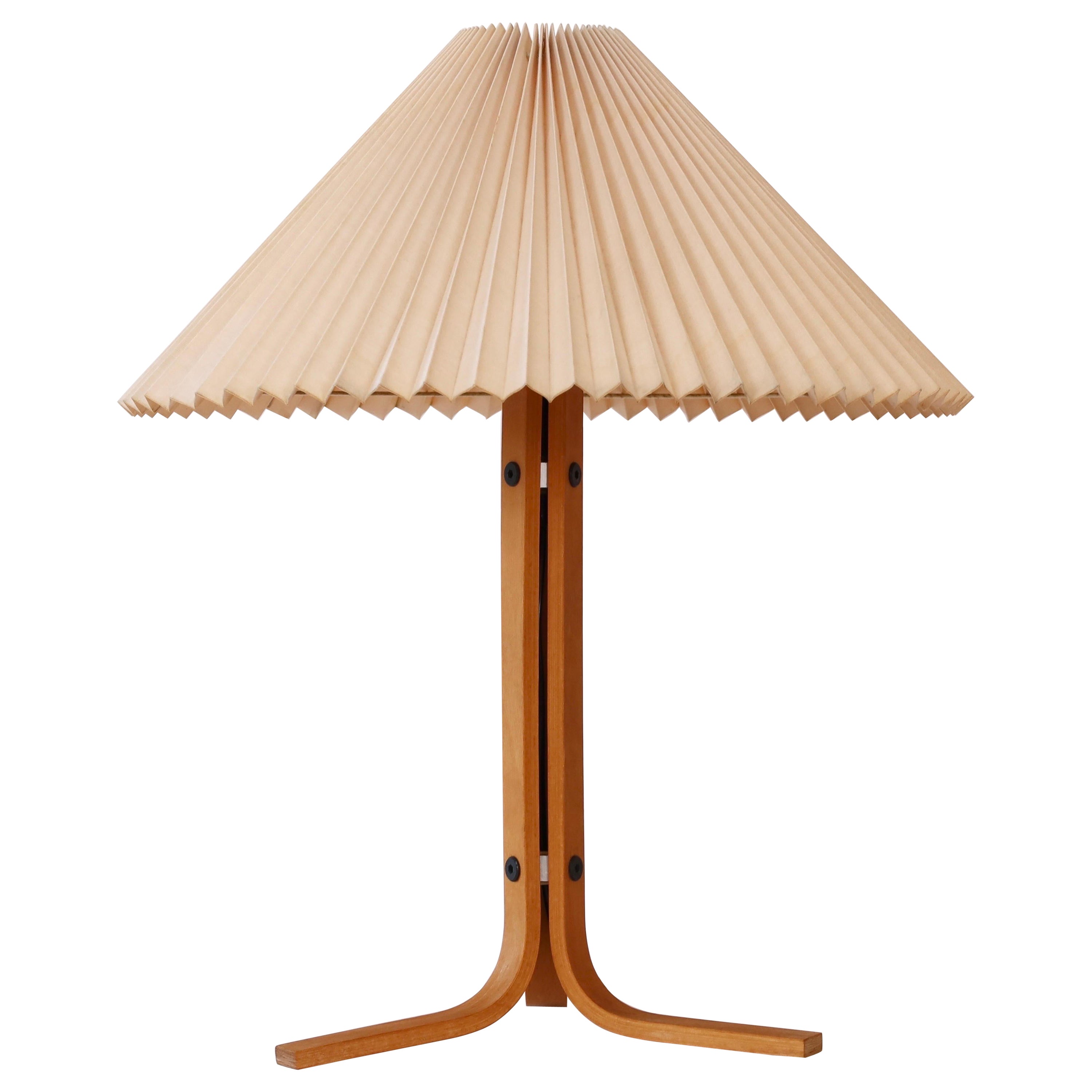 Dänische Caprani-Dreibein-Tischlampe, 1970er Jahre, Dänemark