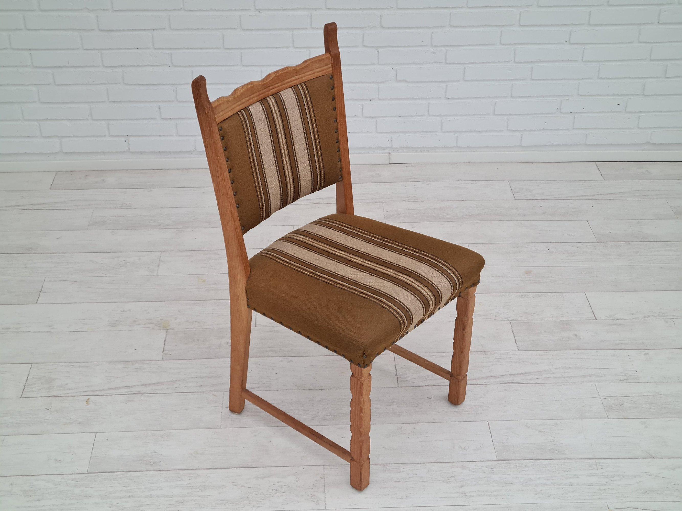 Original Danish Design, 1960s, Henning Kjærnulf Style, Set of Chairs, Oak Wood In Good Condition In Tarm, 82