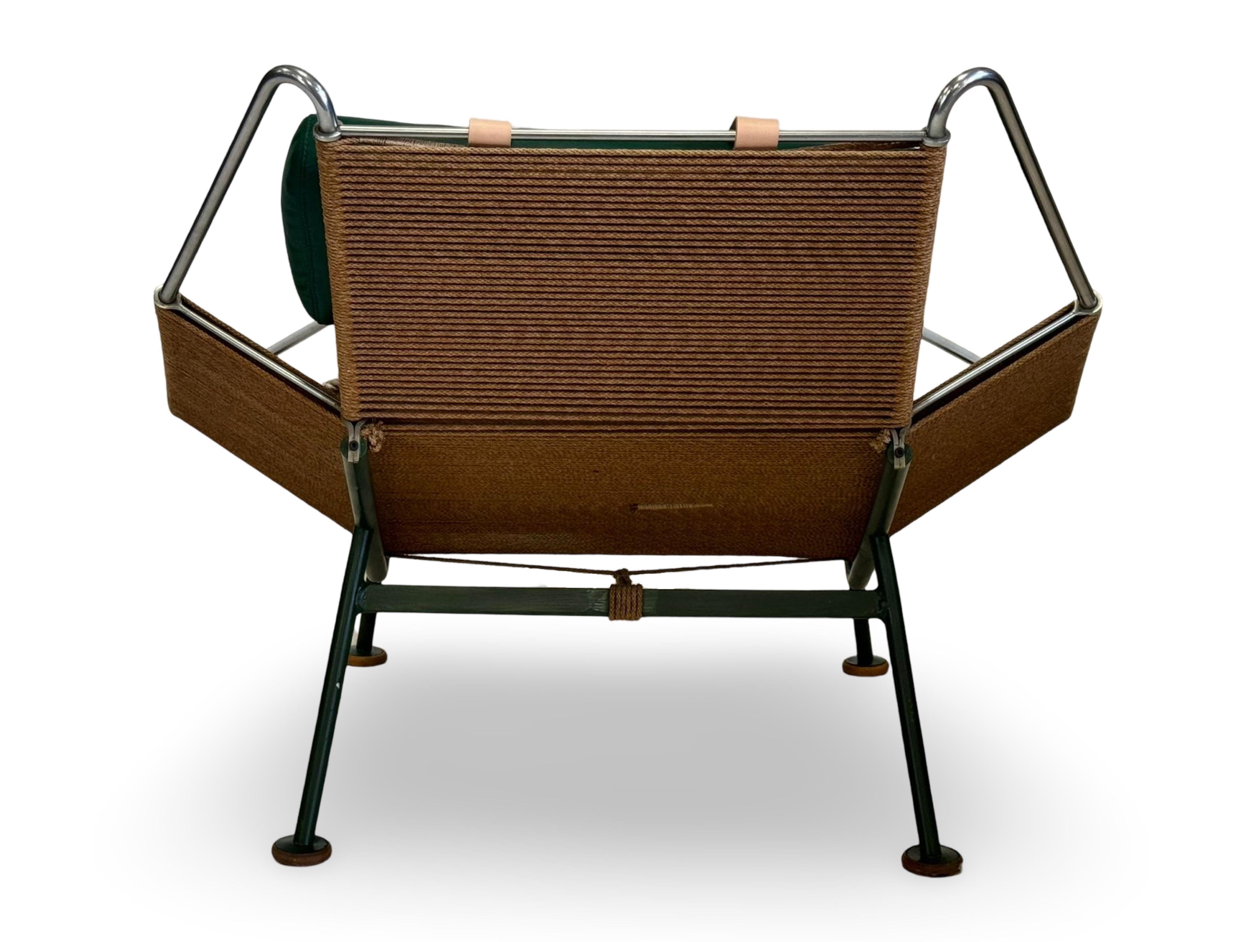 Mid-20th Century Early Danish Vintage Flag Halyard Chair designed by Hans Jørgen Wegner.
