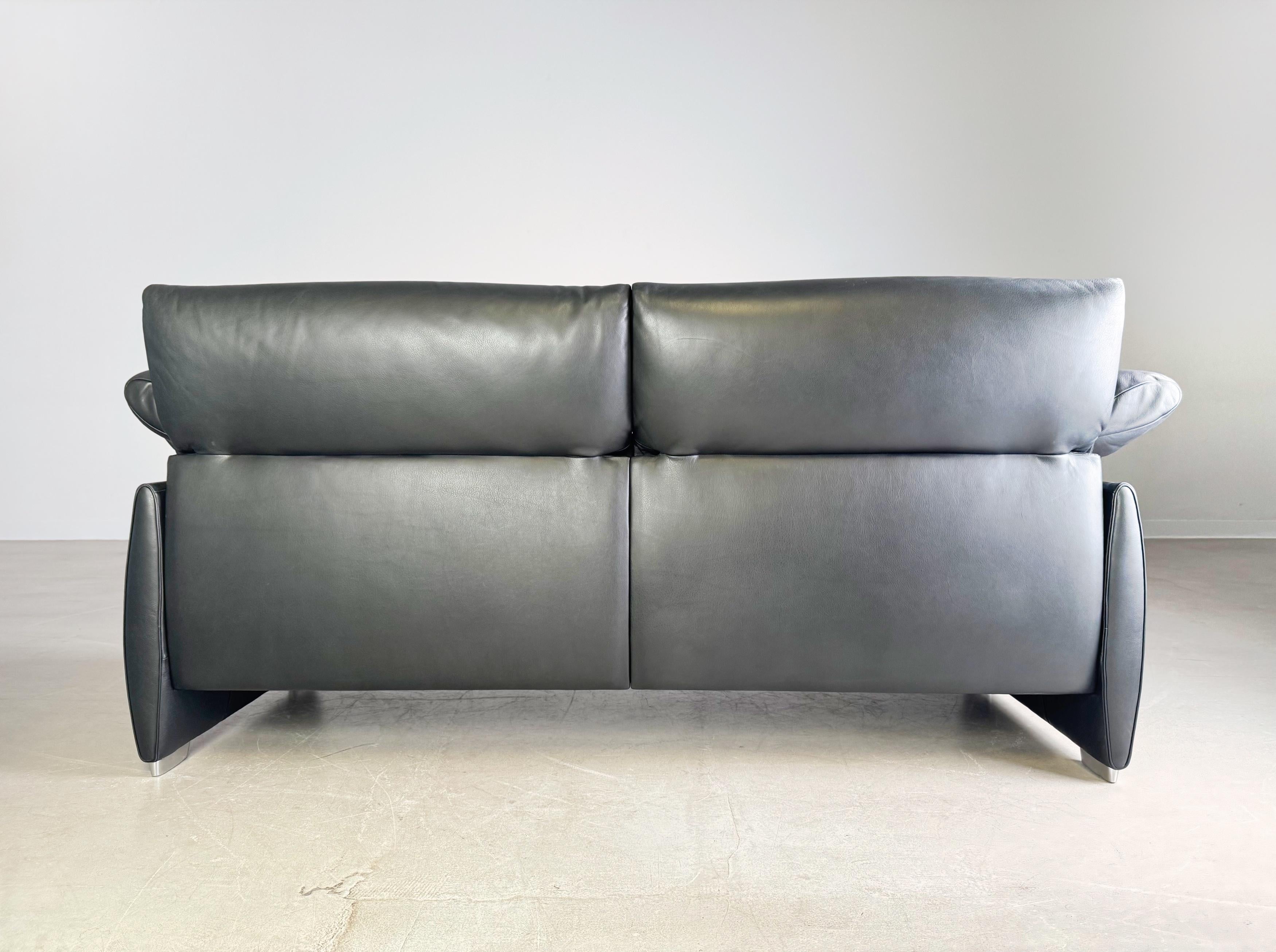 Leather Original De Sede DS 10/23 Sofa Couch Zweisitzer leder schwarz For Sale