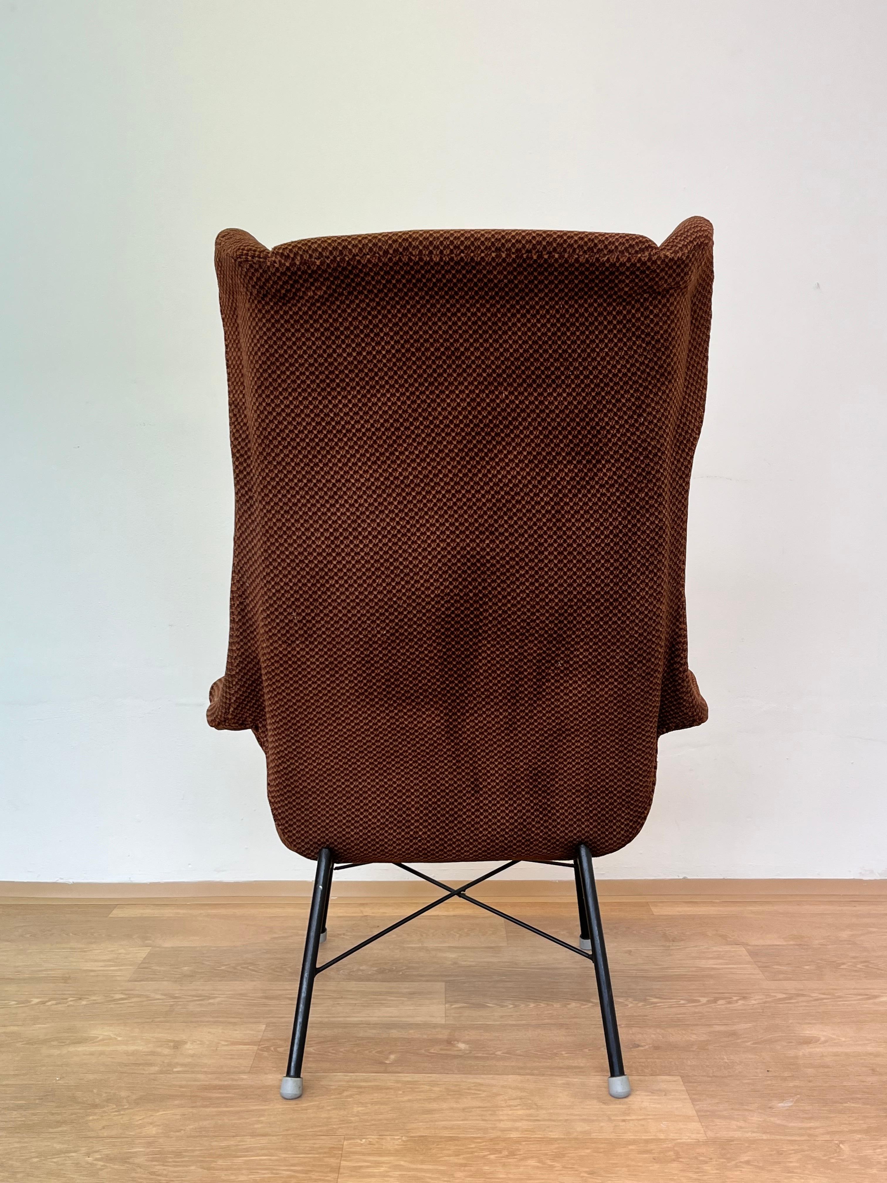 Czech Original Design Fiberglass Wing Chair by Miroslav Navratil, 1970s For Sale
