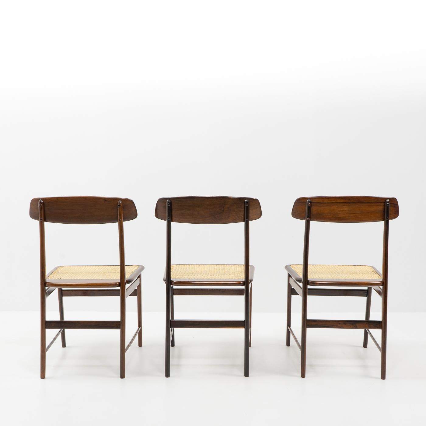 Brazilian Original Design Sergio Rodrigues, Lucio Chairs for OCA Brazil, 1950s For Sale