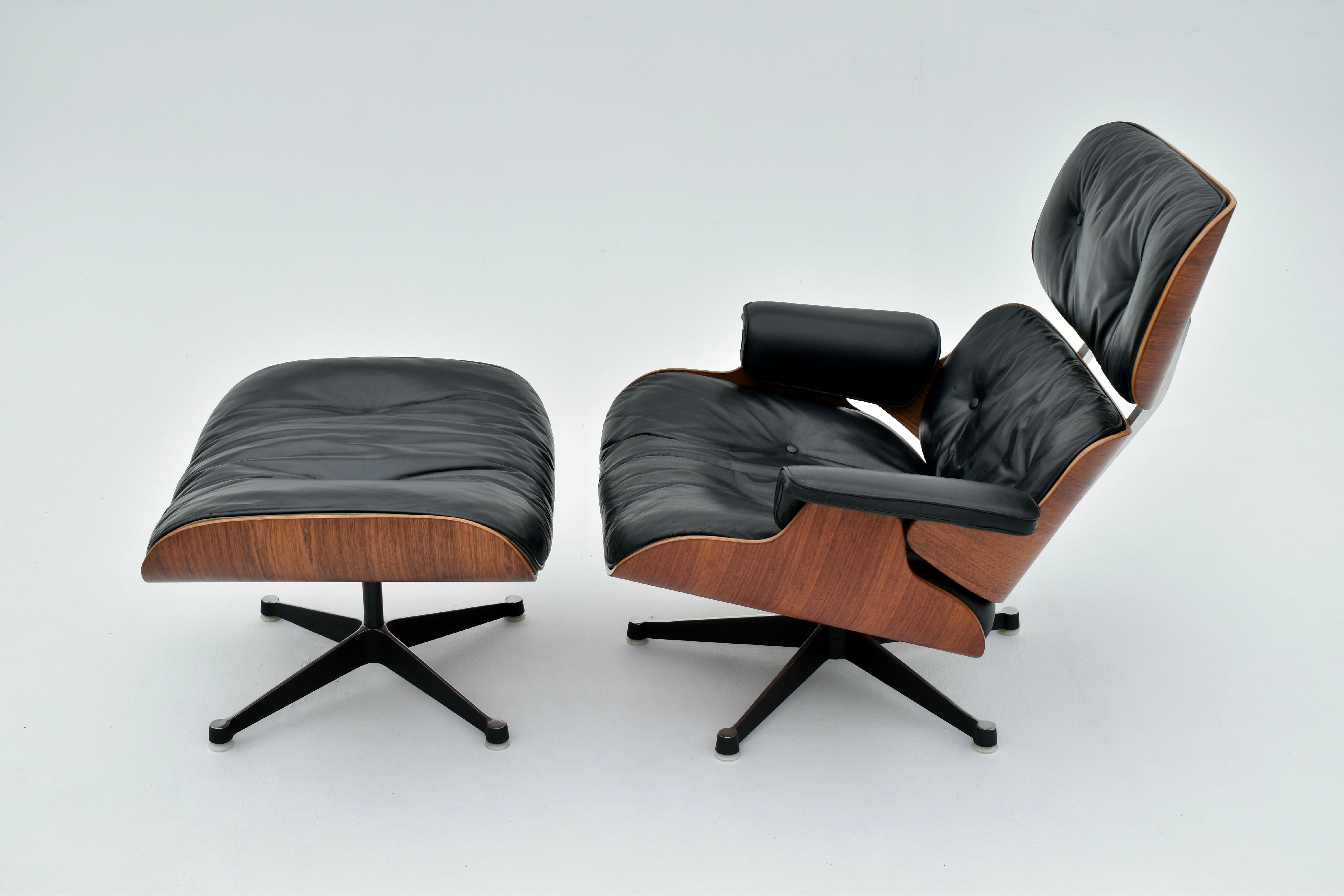 Original Eames Lounge Chair & Ottoman For Hille, London (Herman Miller, Vitra) 6