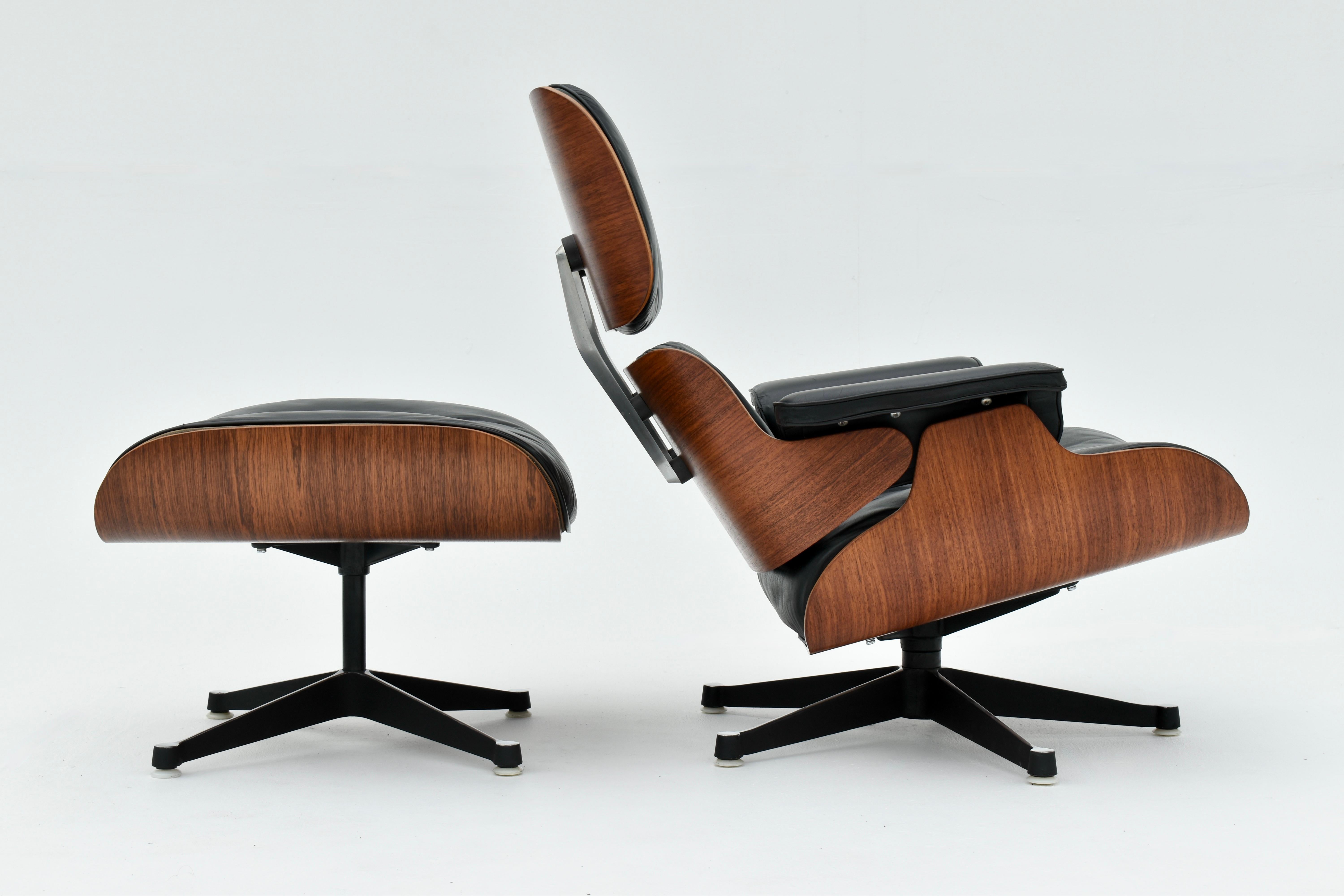 Original Eames Lounge Chair & Ottoman For Hille, London (Herman Miller, Vitra) 12