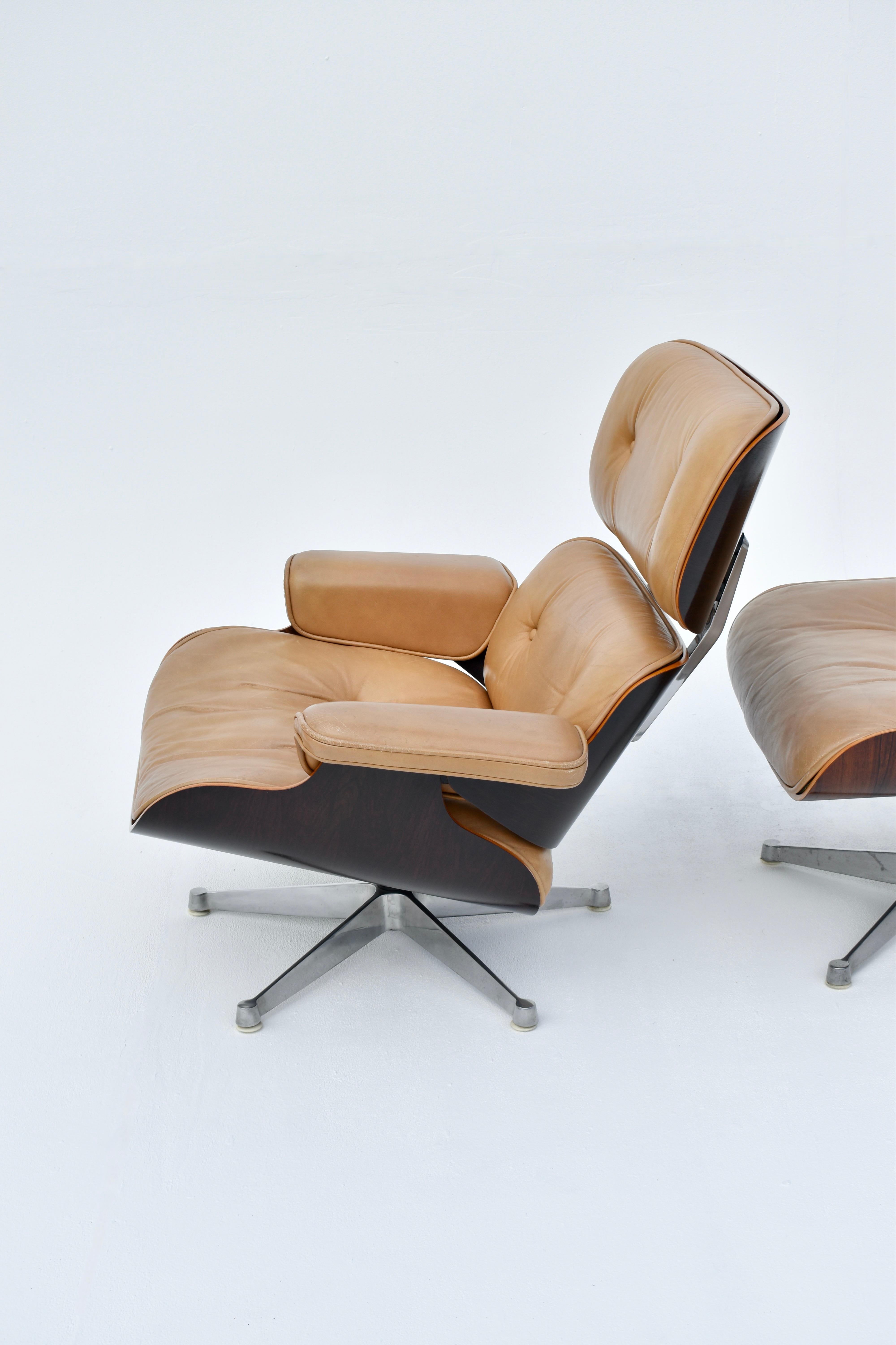 Original Eames Lounge Chair & Ottoman For ICF Italy 4