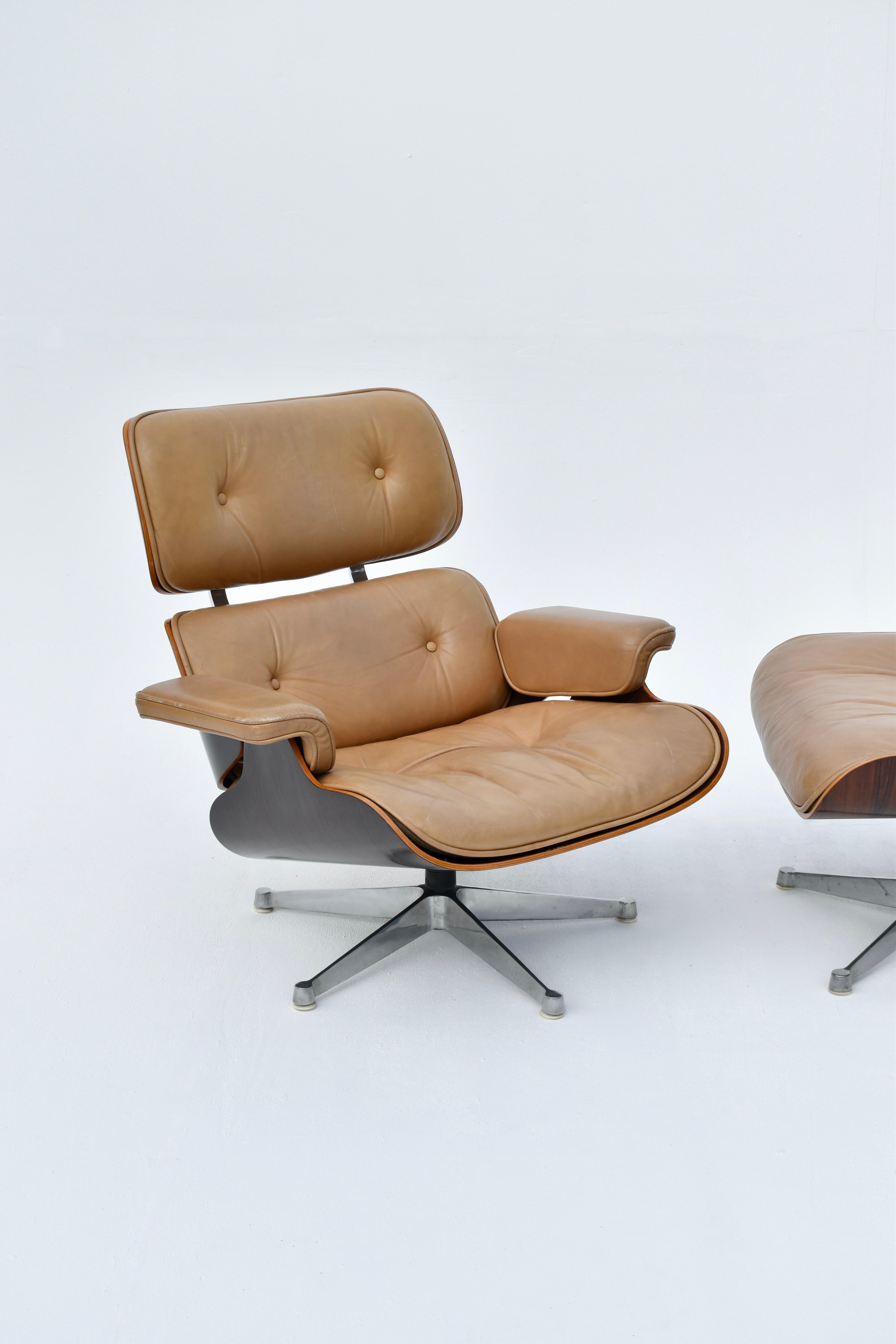 Original Eames Lounge Chair & Ottoman For ICF Italy 6