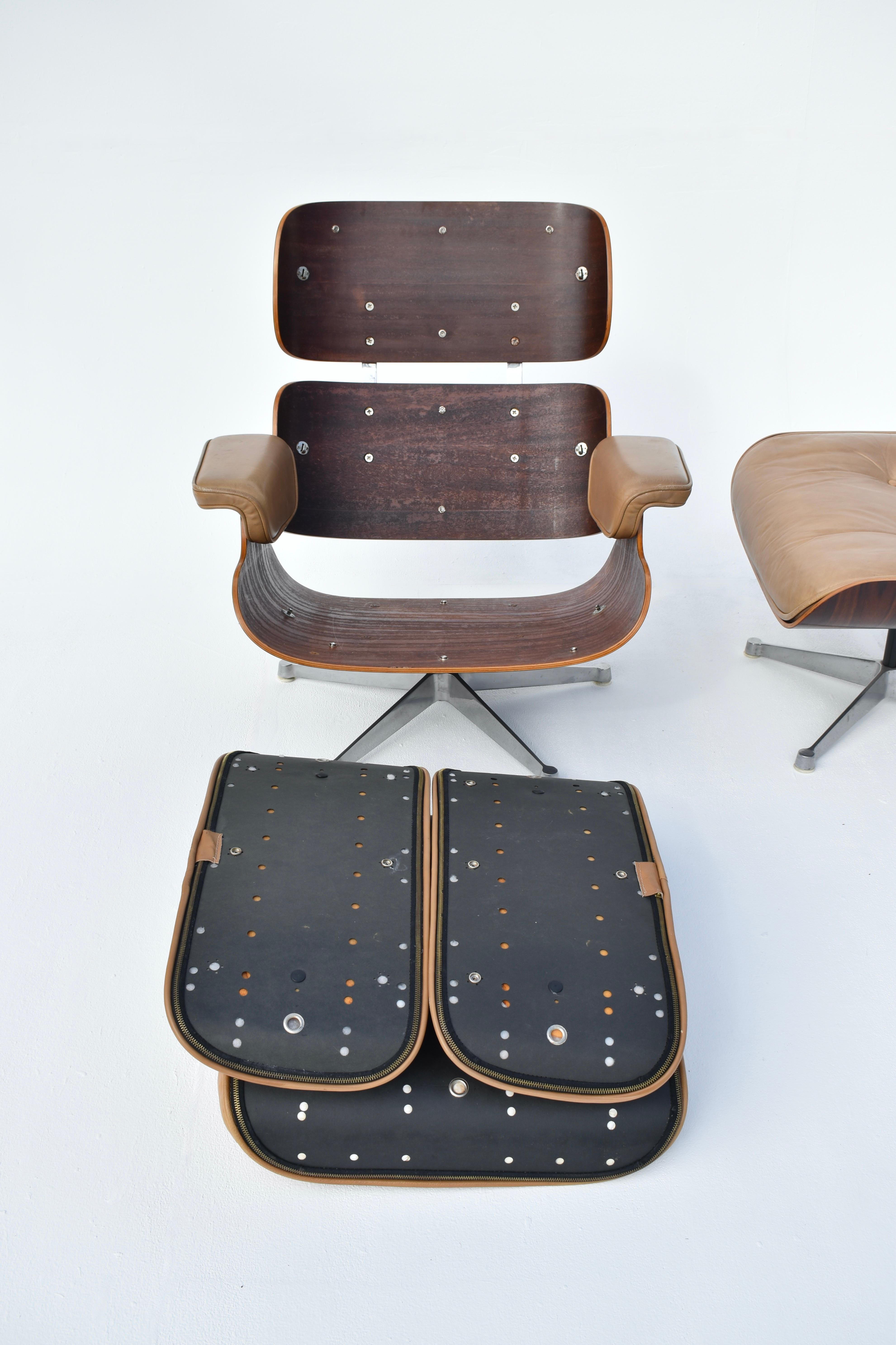 Original Eames Lounge Chair & Ottoman For ICF Italy 9