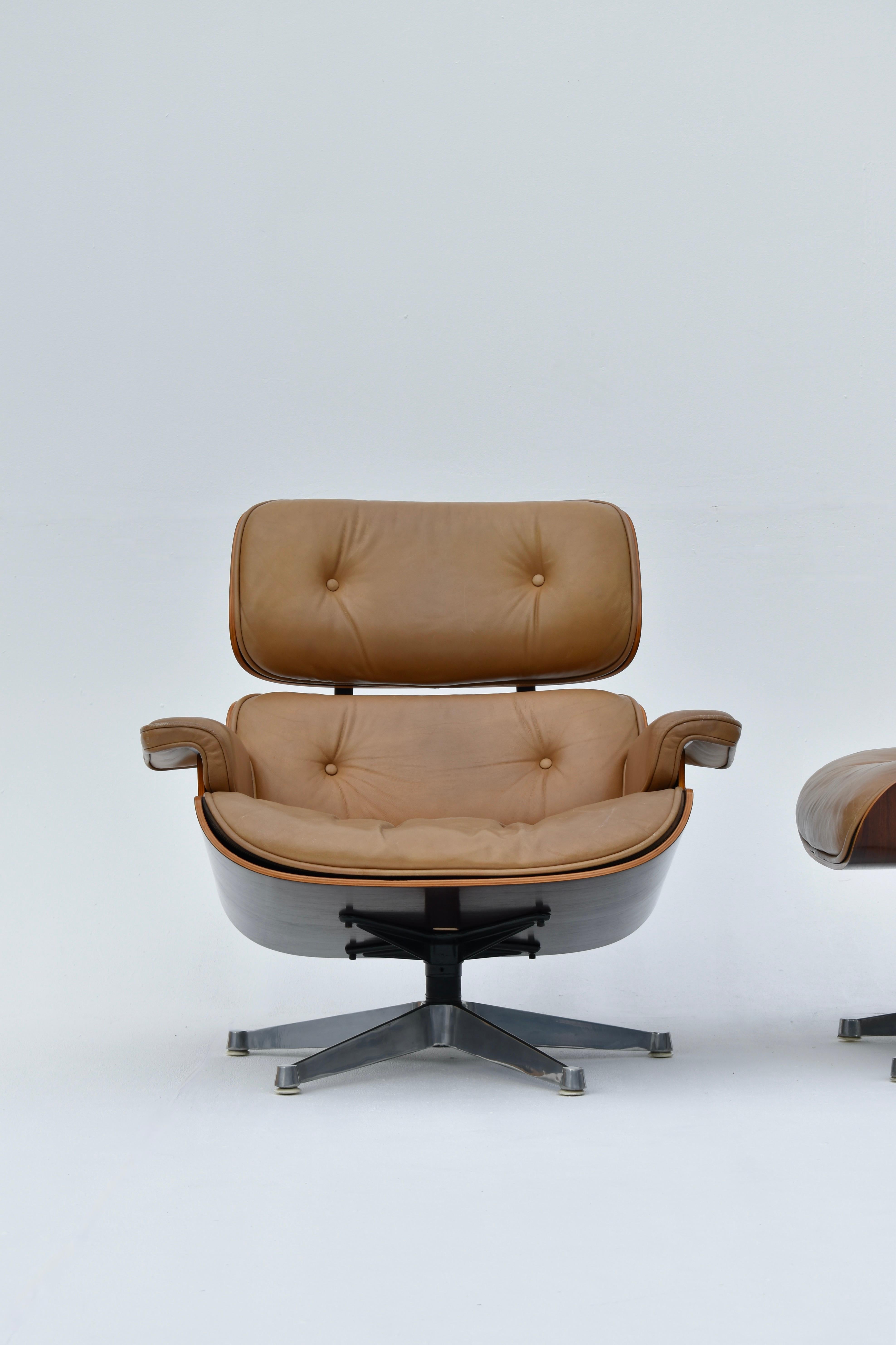 Mid-Century Modern Original Eames Lounge Chair & Ottoman For ICF Italy