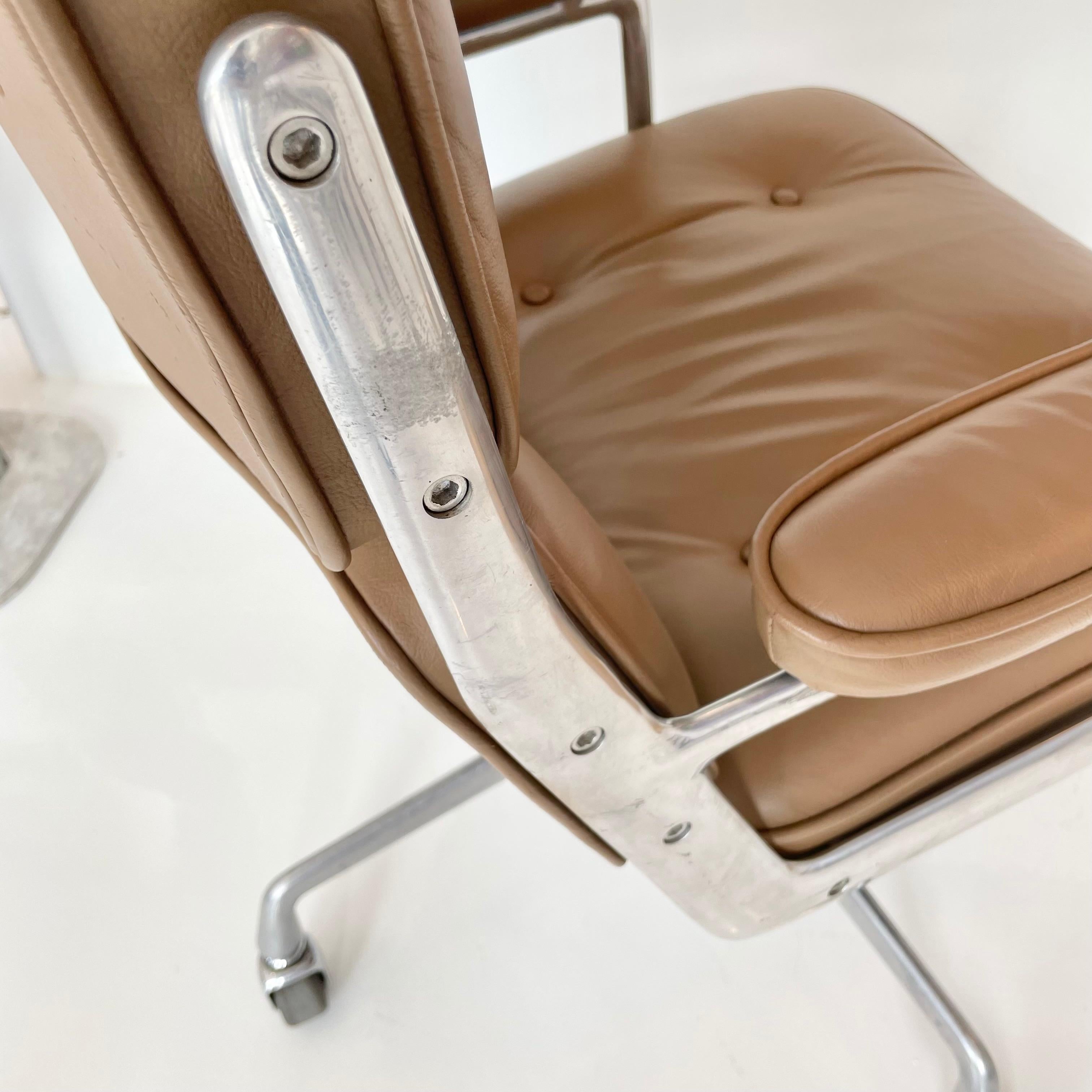 Original Eames Time Life Chair in Camel Leather 3