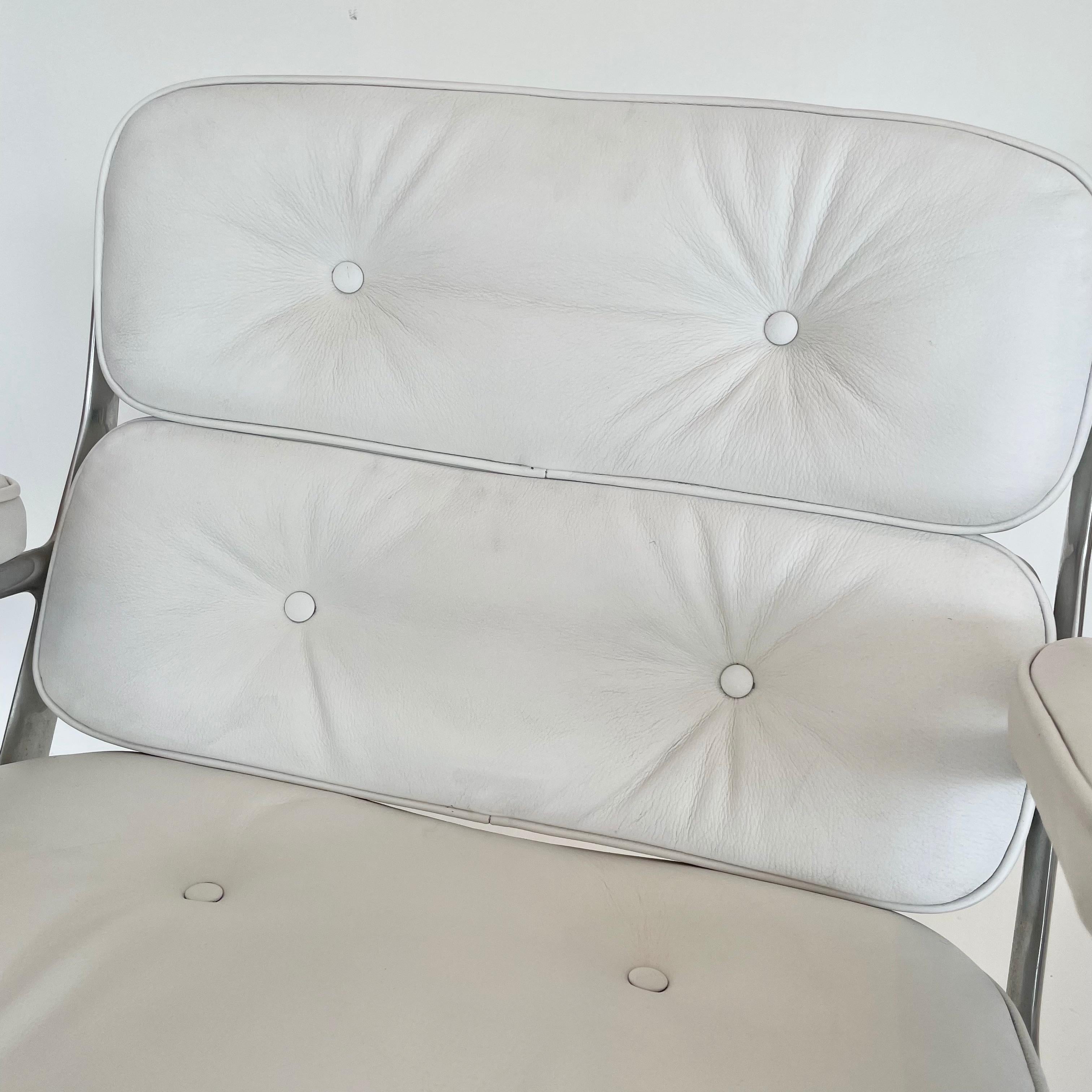 Original Eames Time Life Chair in White Leather 9