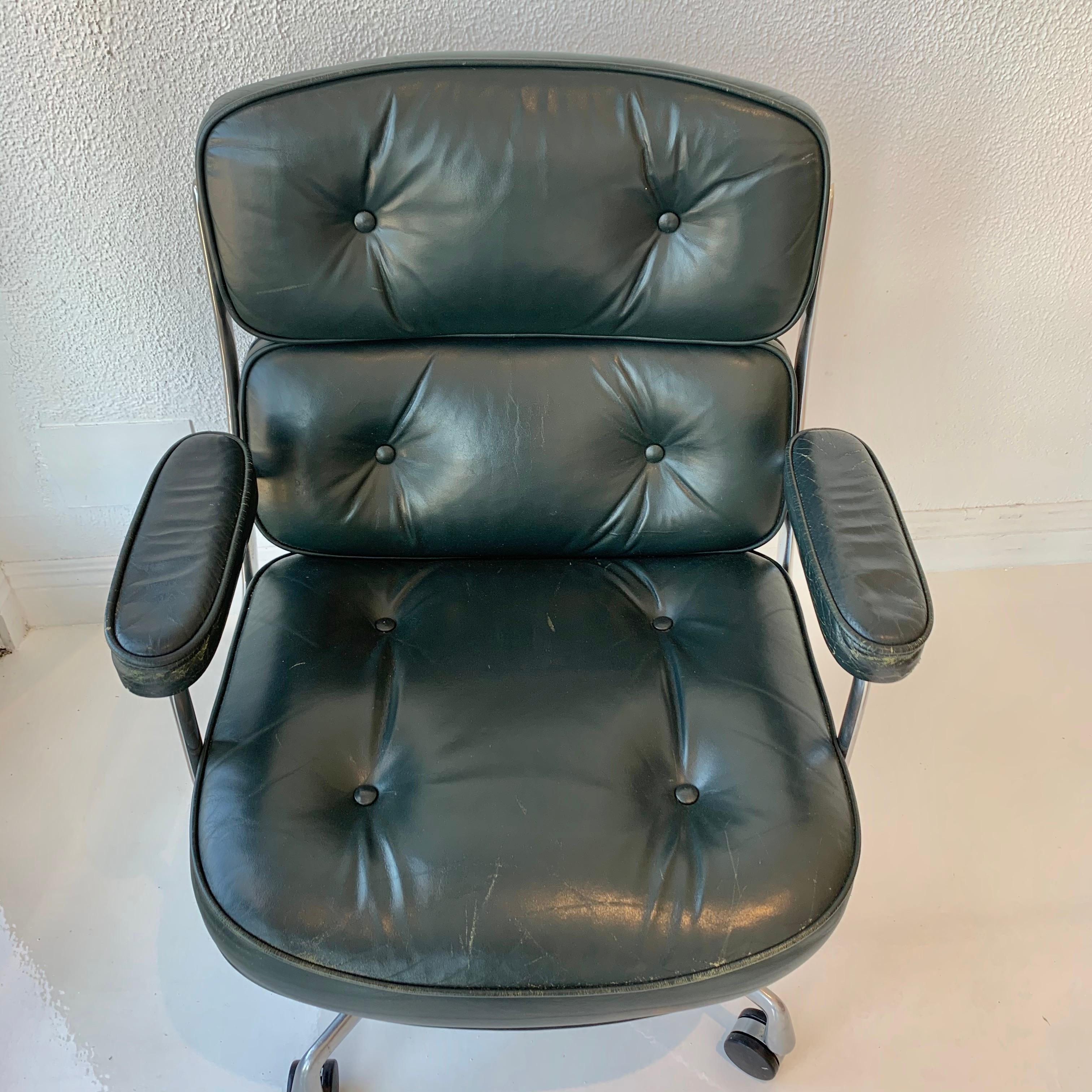 Original Eames Time Life Chairs in Forest Green Leather 1