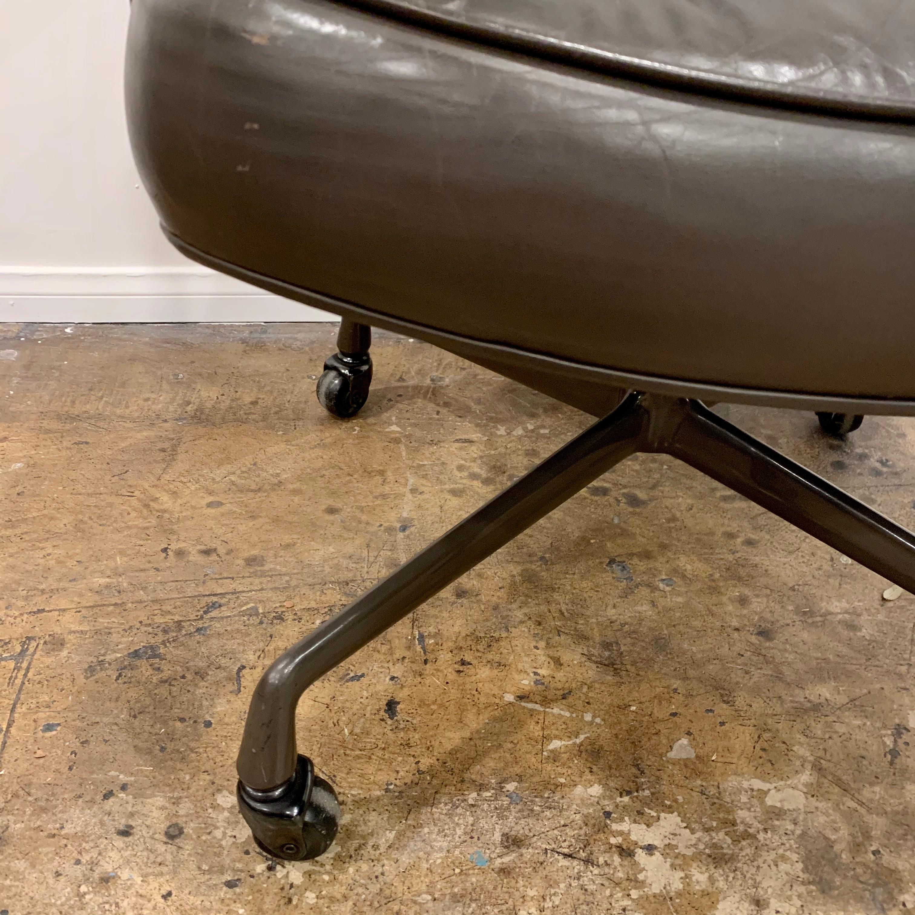 Original Eames Time Life Chair in Olive Brown Leather 12