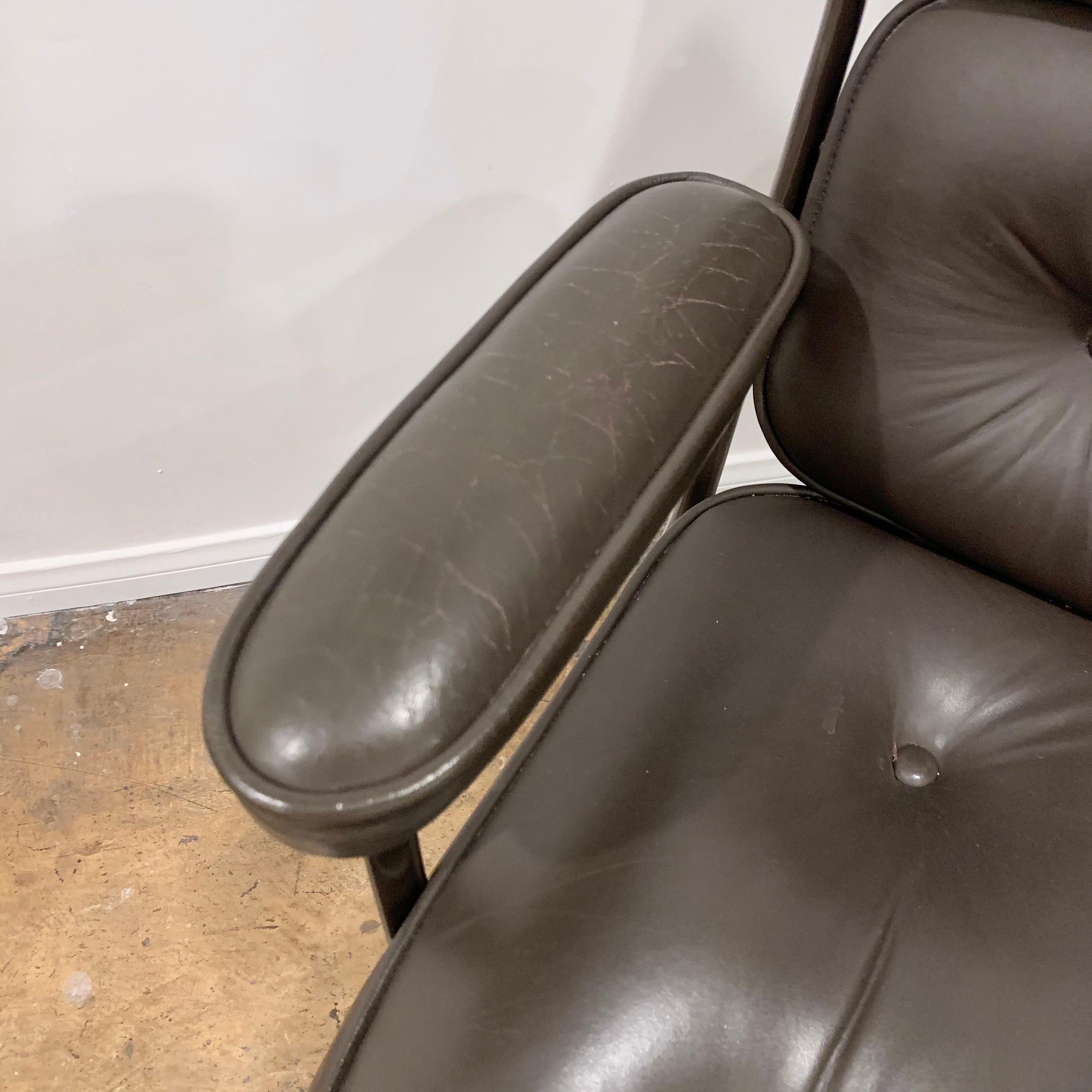 Original Eames Time Life Chair in Olive Brown Leather 14