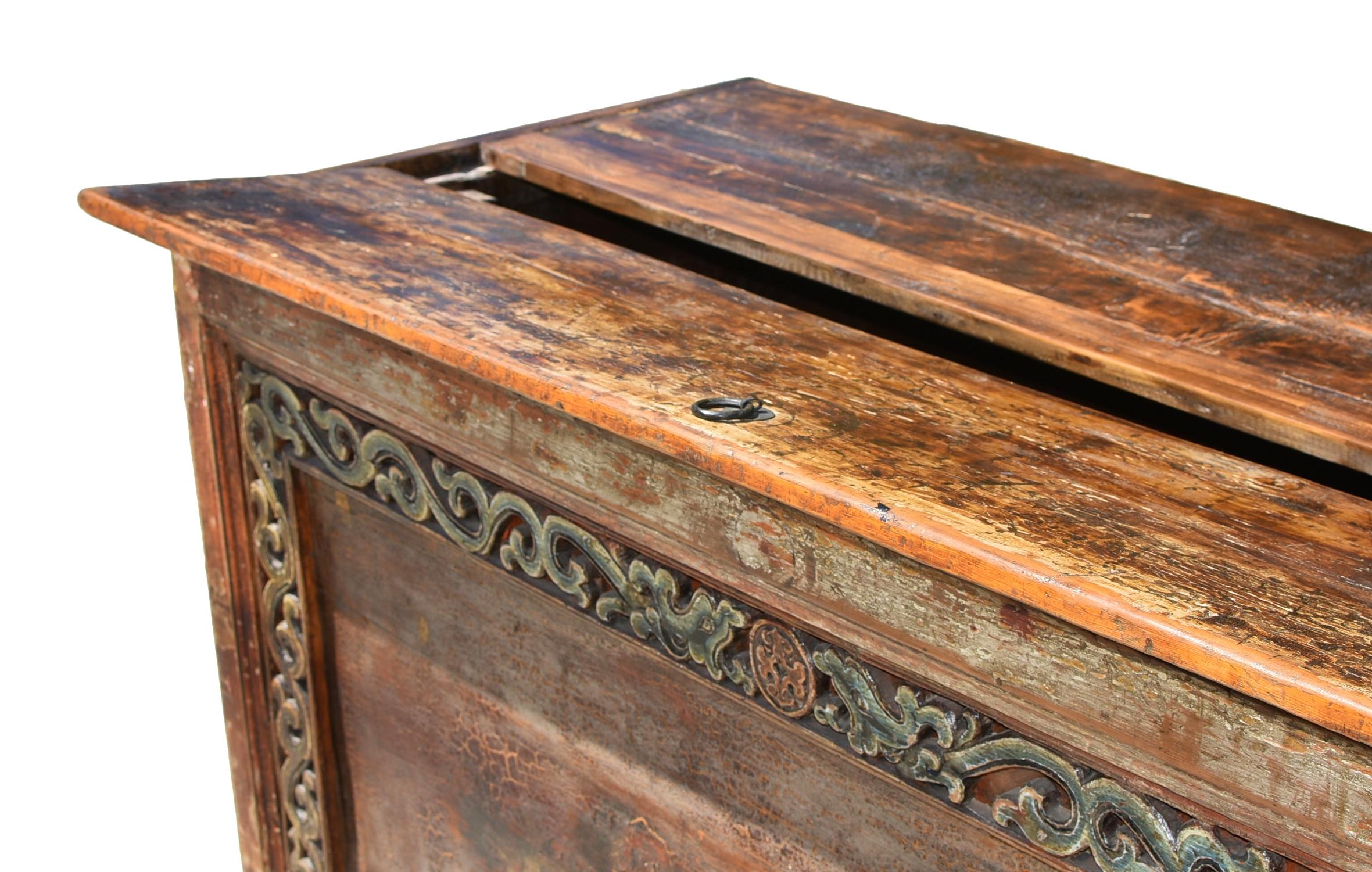 Original Early 19th Century Mongolian Chest with Painted Foo Dogs For Sale 2