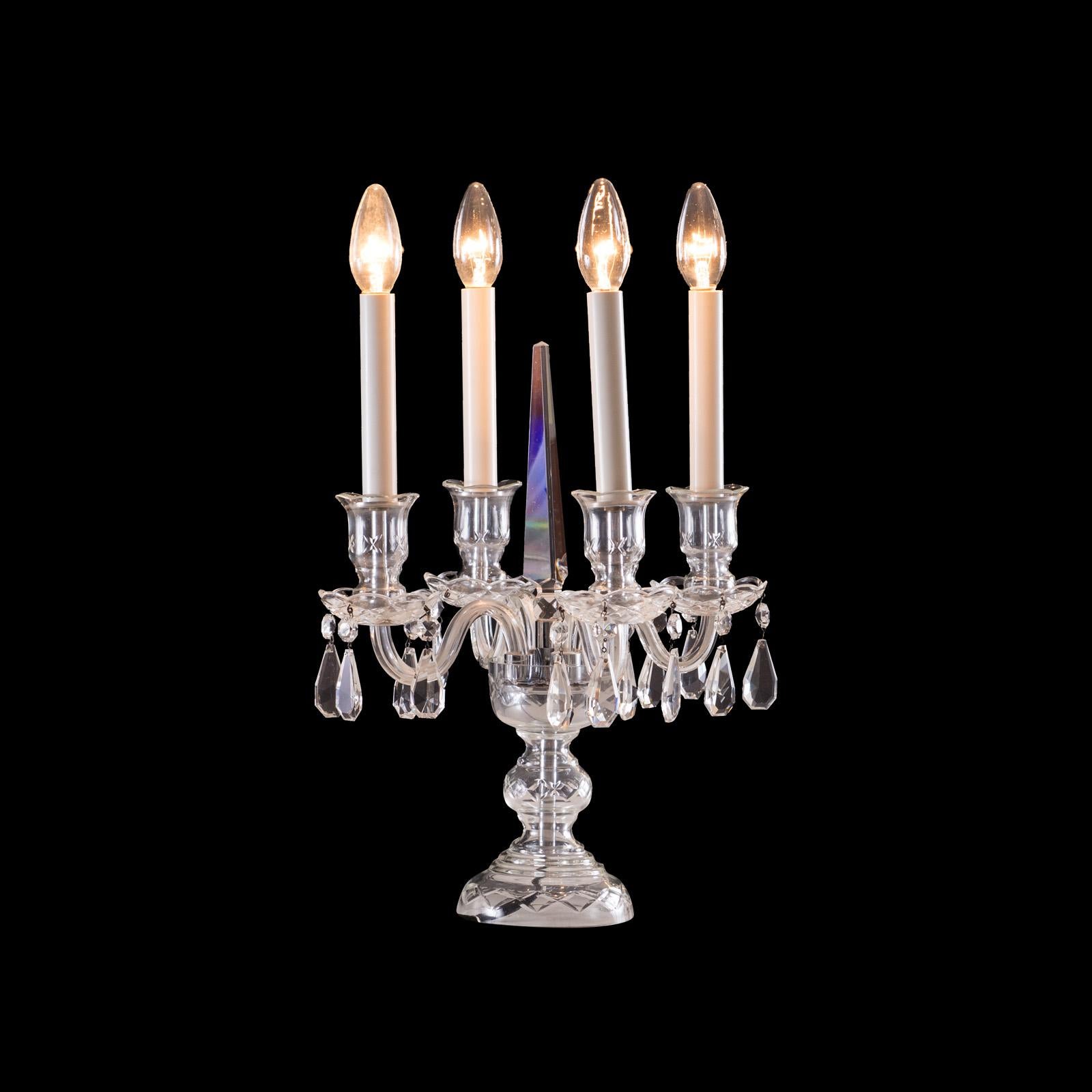 Hand cut Crystal
Bulbs with energy efficiency class A++ to E can be used for this lamp.
suitabler for the US
 