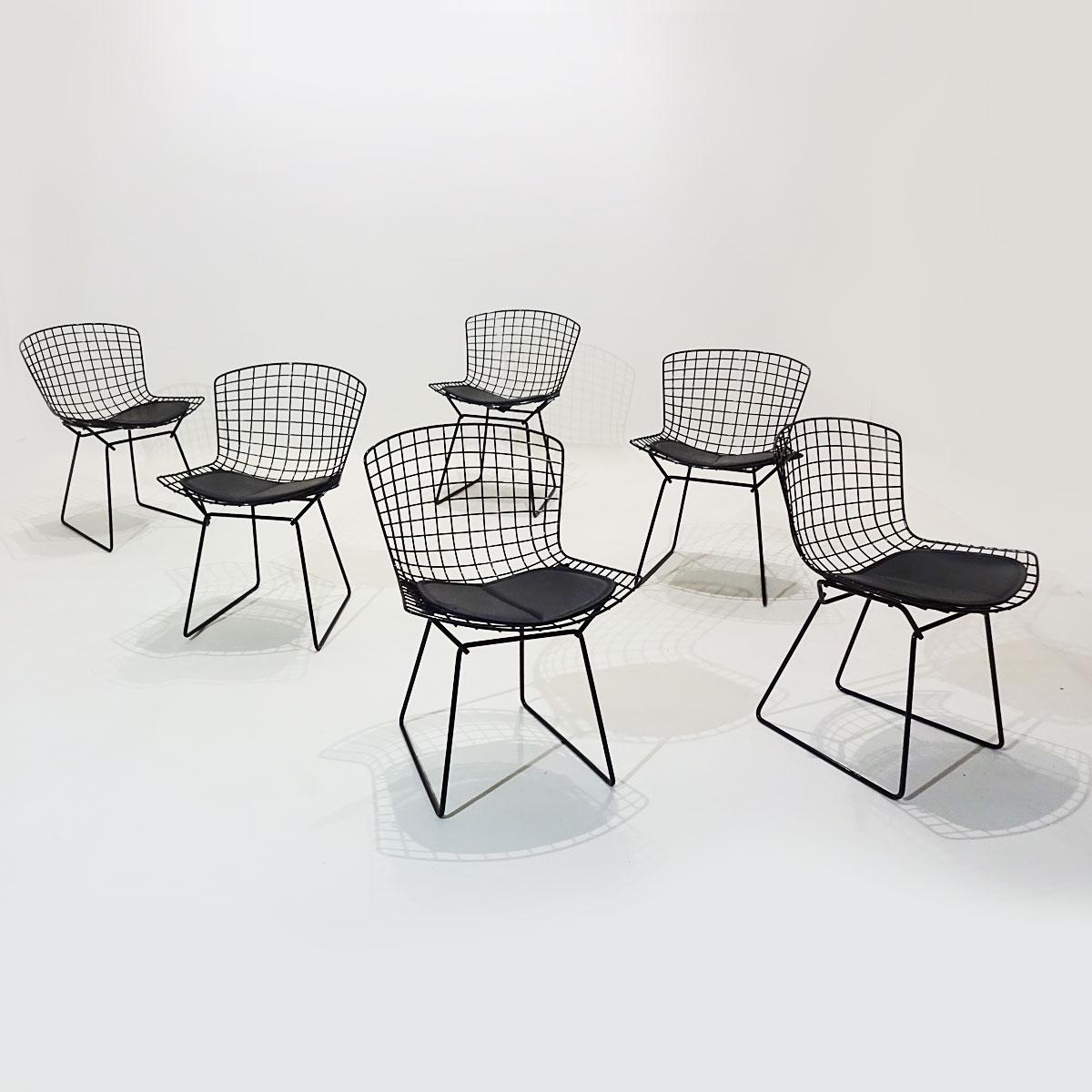 Original Eero Saarinen Black Marble Tulip Dining Table and Bertoia Wire Chairs 3