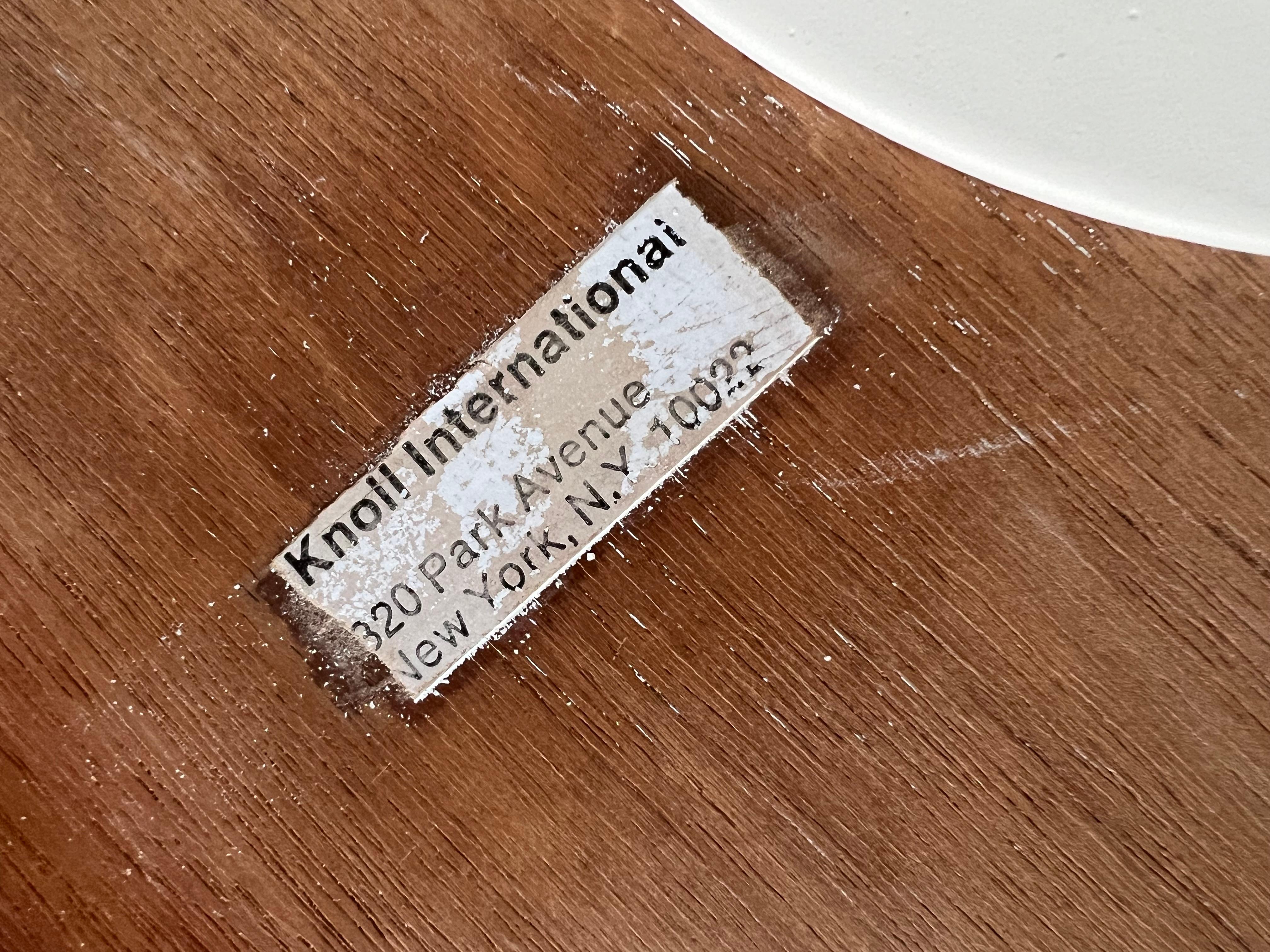 Table d'appoint Tulip International de Eero Saarinen pour Knoll Bon état - En vente à St.Petersburg, FL