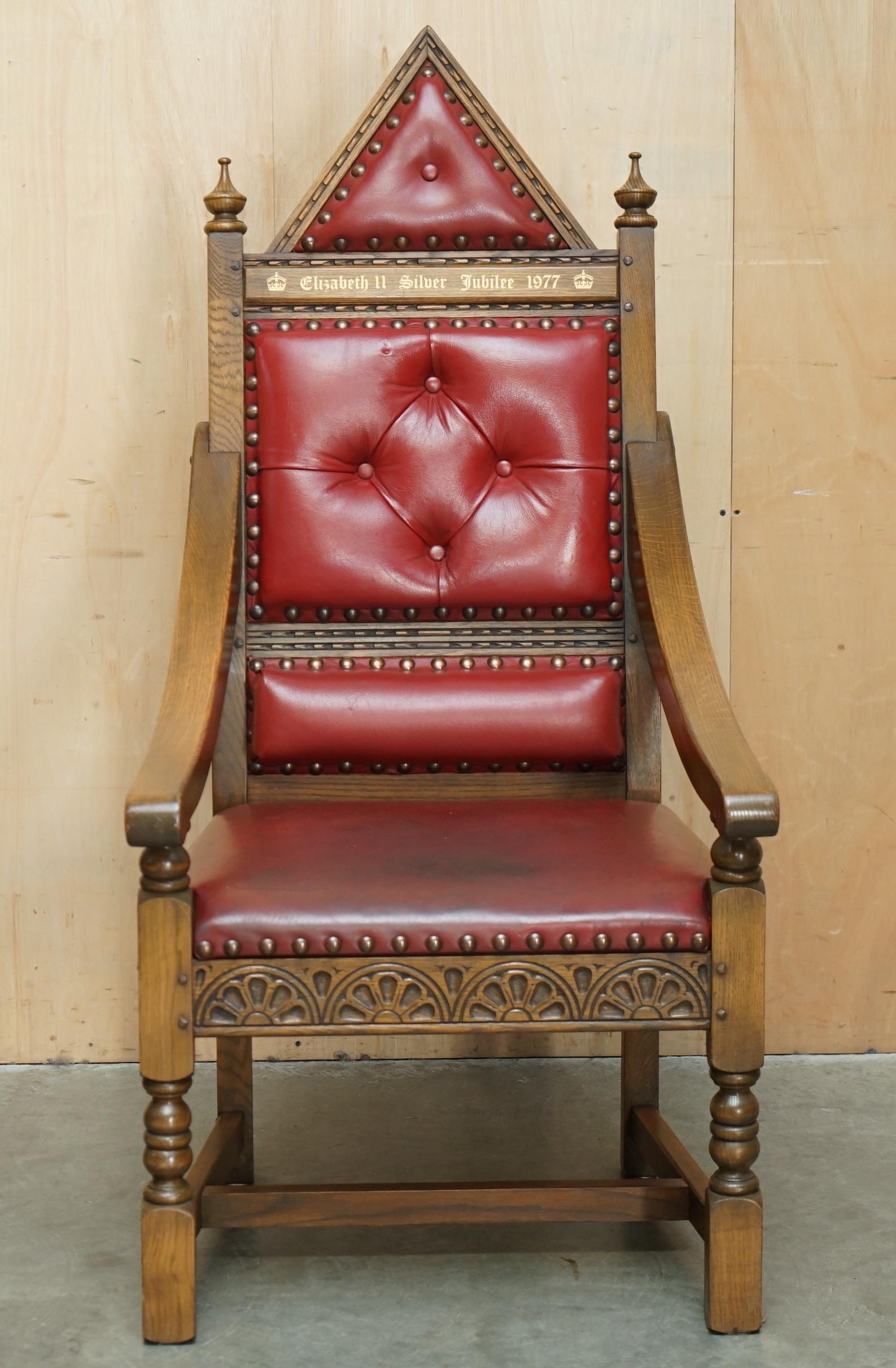 Mid-Century Modern Original Elizabeth II Silver Jubilee Throne Armchair English Oxblood Oak Leather For Sale