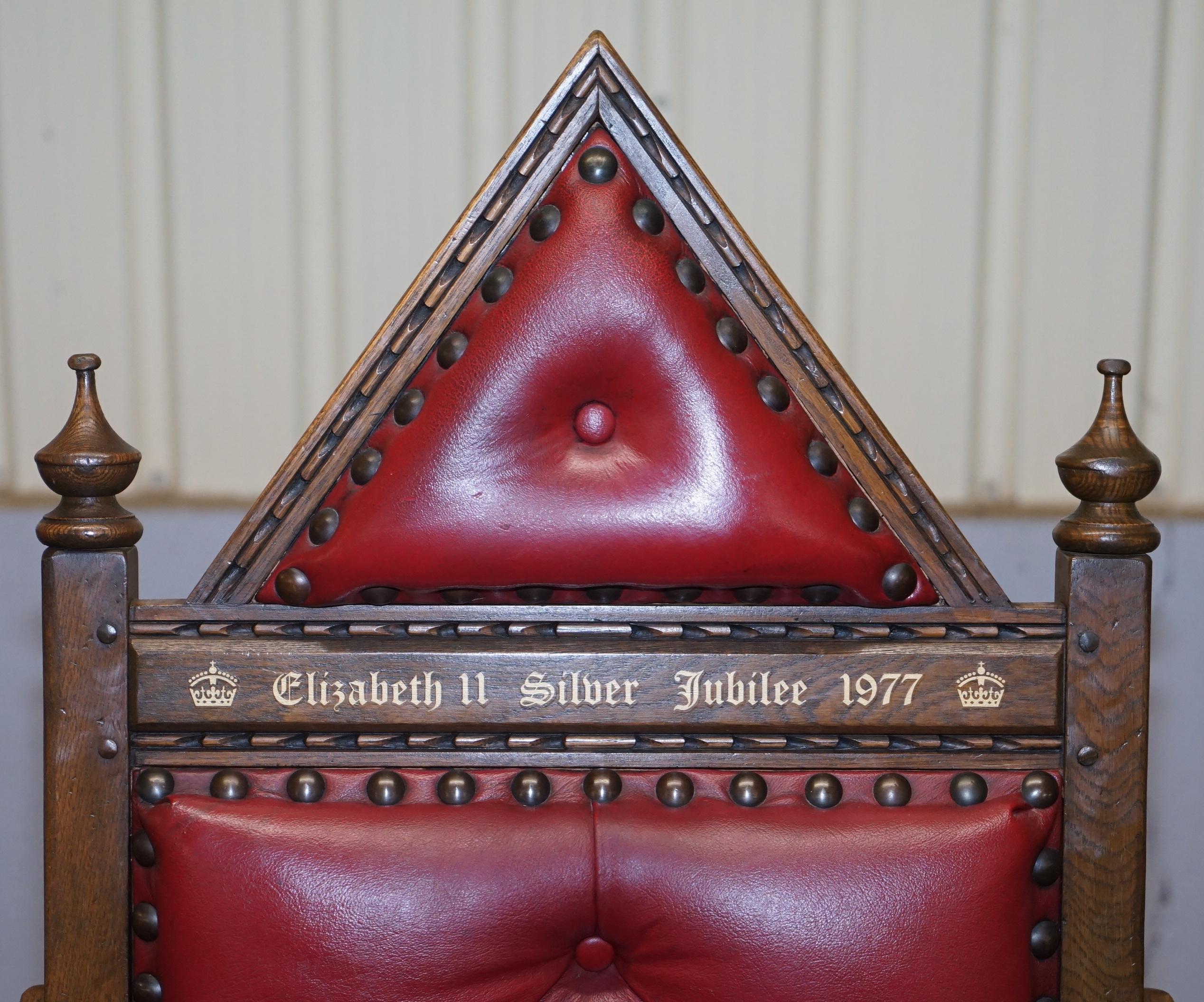 english throne chair