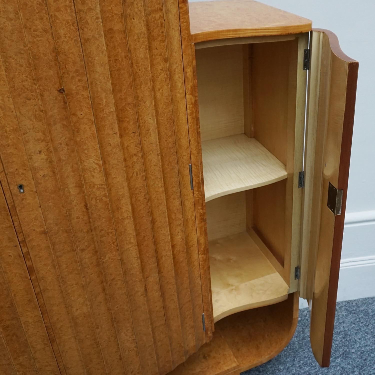 Original English Art Deco Cocktail Cabinet in Burr Walnut 3