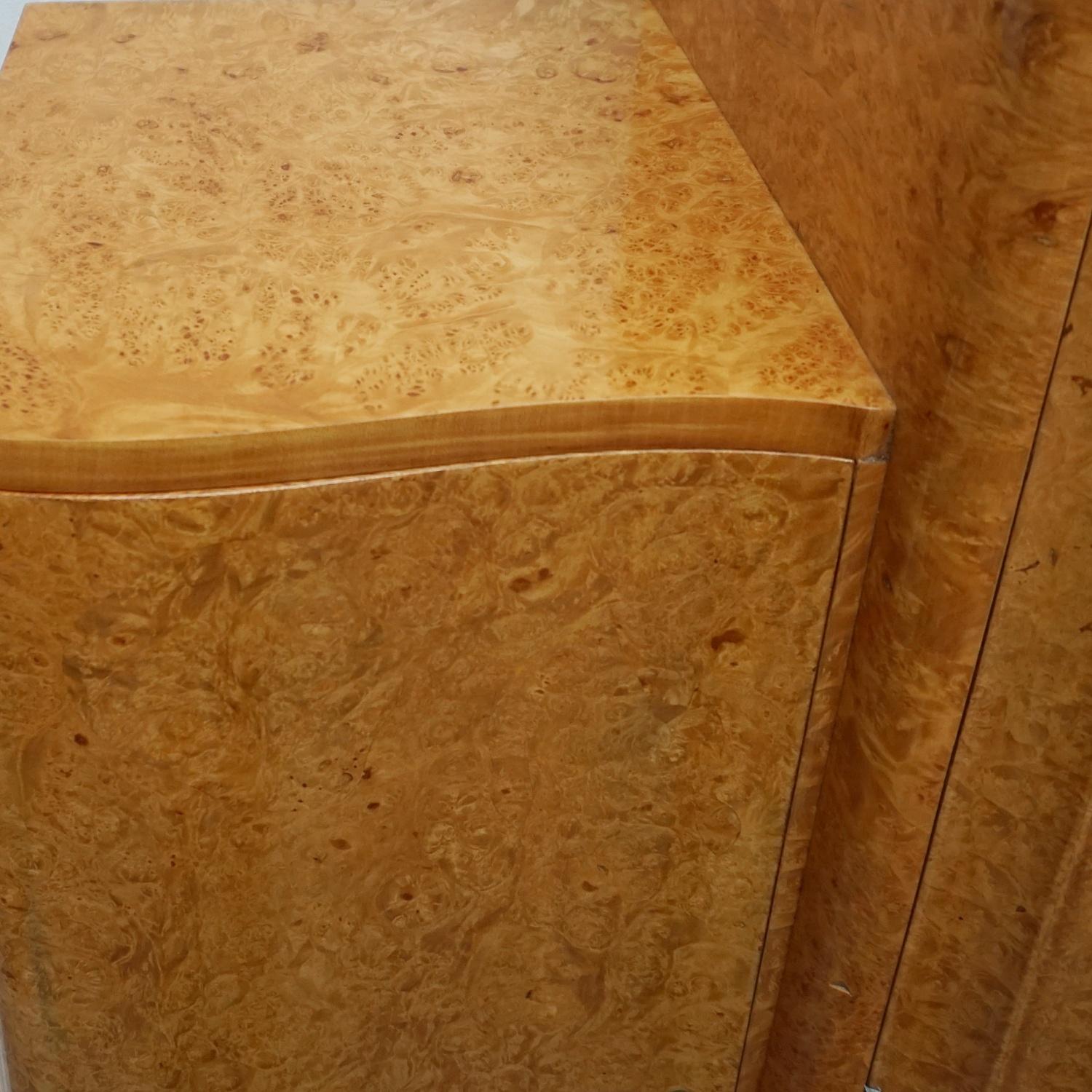 Original English Art Deco Cocktail Cabinet in Burr Walnut 4