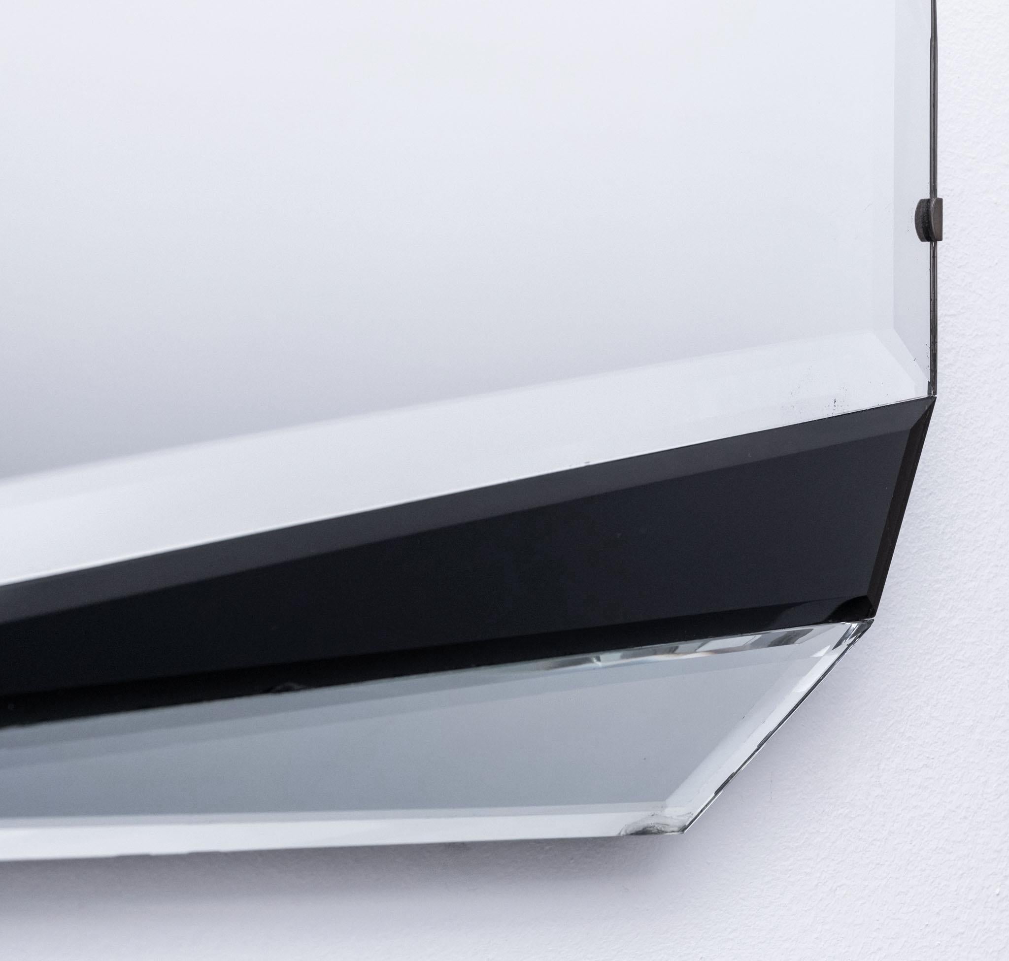 Original English Art Deco Fan Shaped Wall Mirror Black 1930 In Good Condition For Sale In Norwich, GB