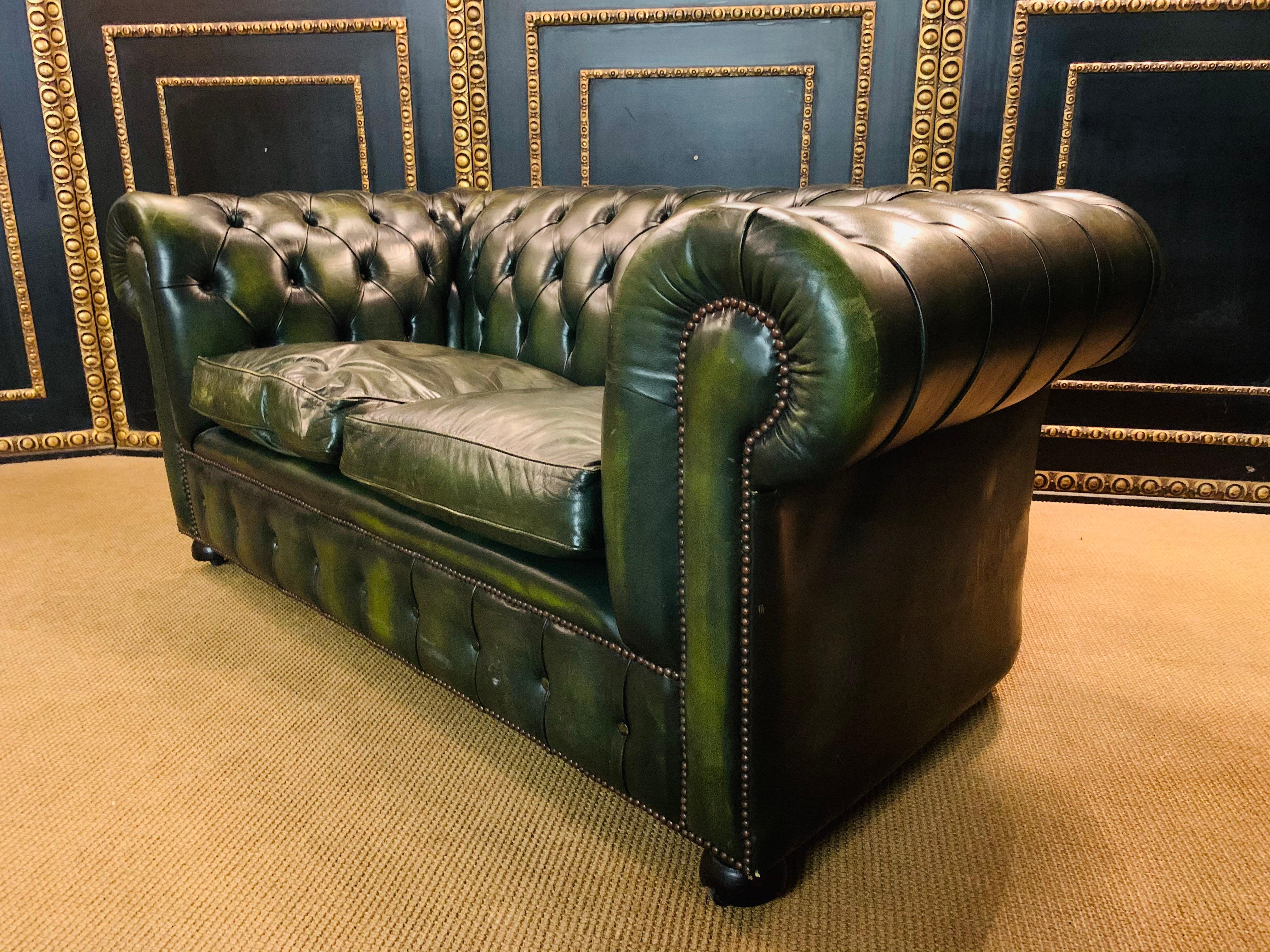 Original English Dark Green Chesterfield Leather Two-Seat Sofa 4