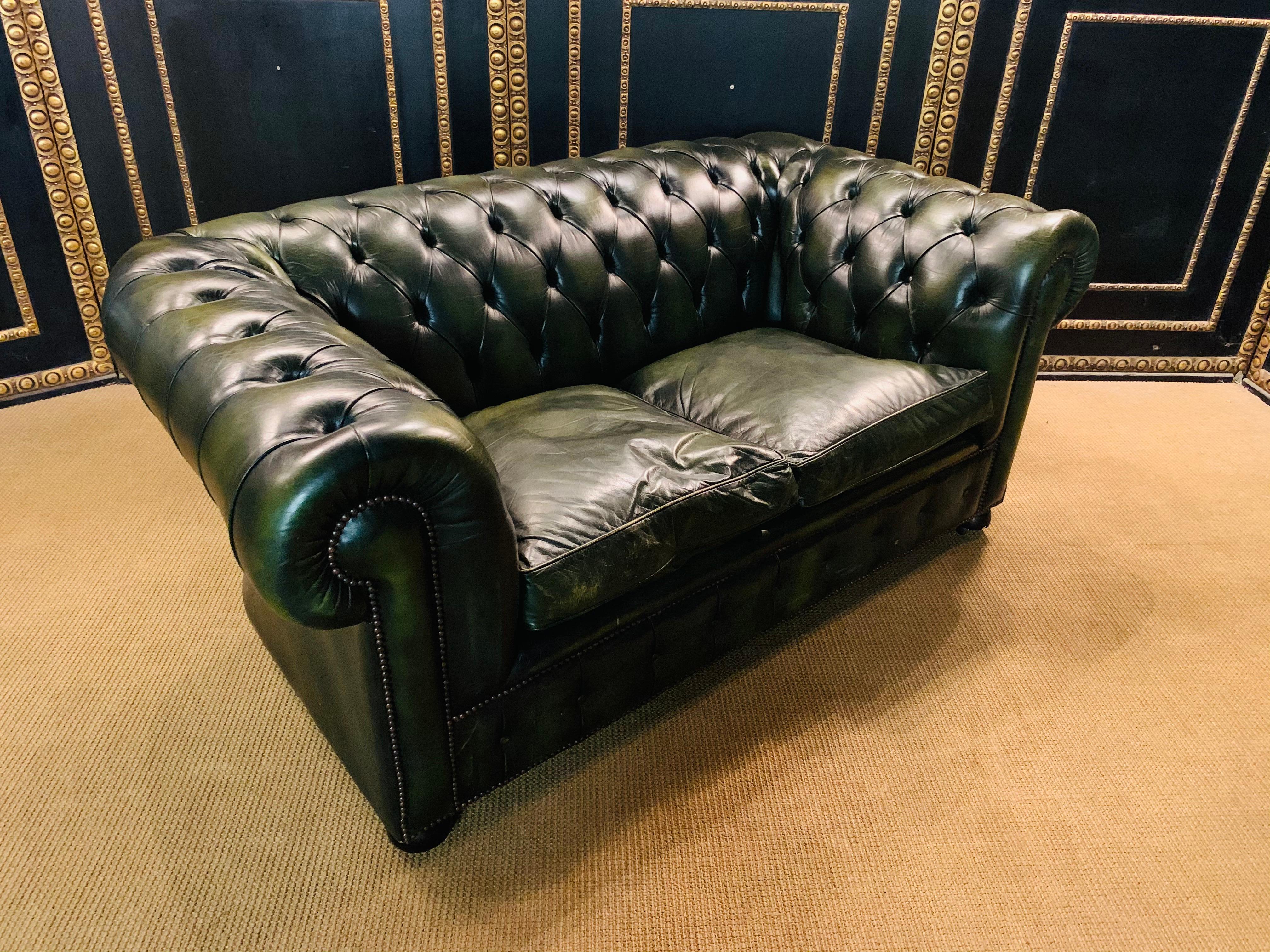 Original English Dark Green Chesterfield Leather Two-Seat Sofa 5