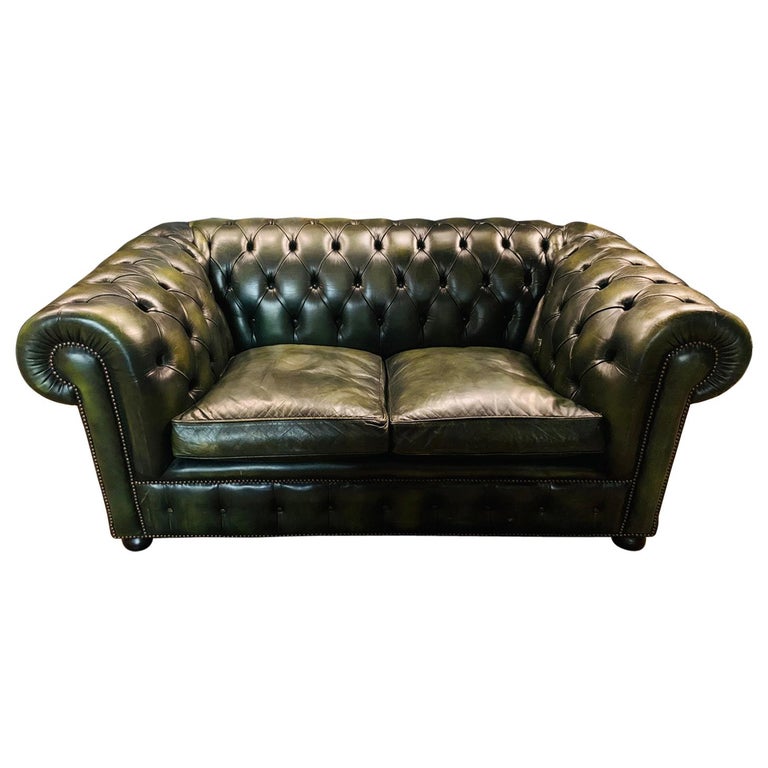 Original English Dark Green Chesterfield Leather Two-Seat Sofa at 1stDibs |  dark green chesterfield sofa, chesterfield sofa 2 seater green, hunter green  leather sofa