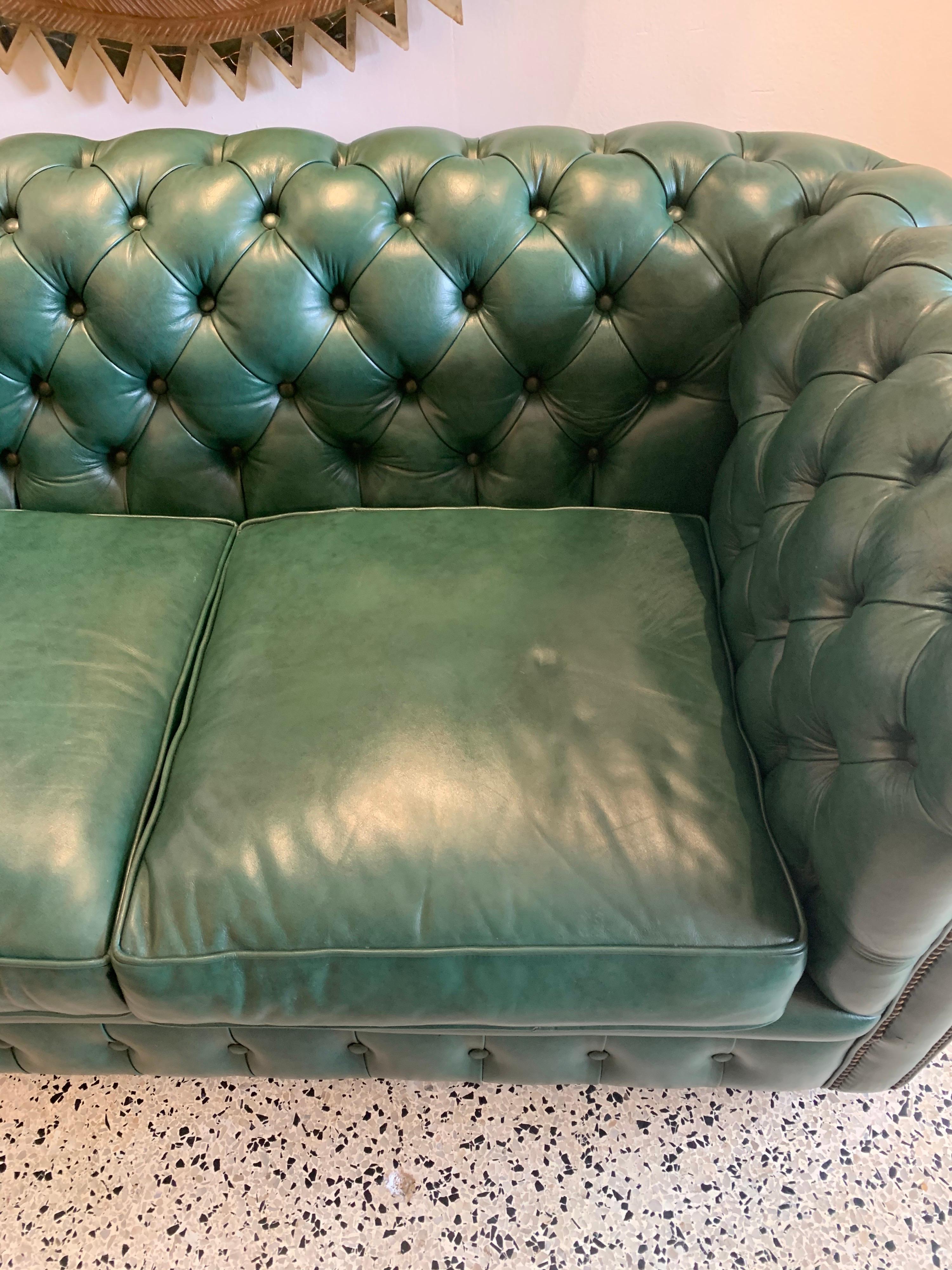 Original English Hunter Green Chesterfield Leather Two-Seat Sofa 2