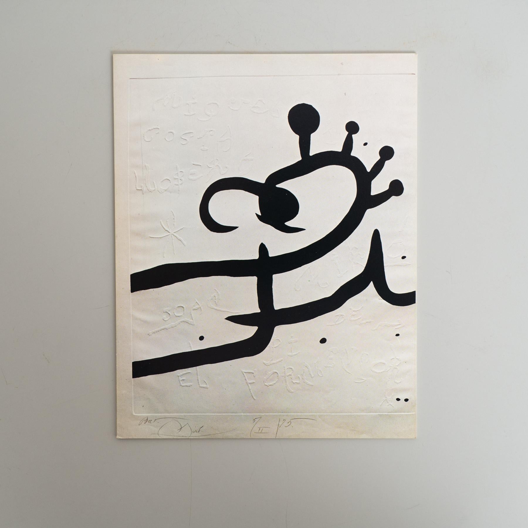 Original Exhibition Catalog – 5 Grabats Més 1 Portada by Joan Miró, Sala Gaspar, 1976

Artist: Joan Miró

Exhibition: 5 Grabats Més 1 Portada – Sala Gaspar, Barcelona

Year: 1976

Language: Catalan

Dimensions: 23 x 18 cm

Binding: