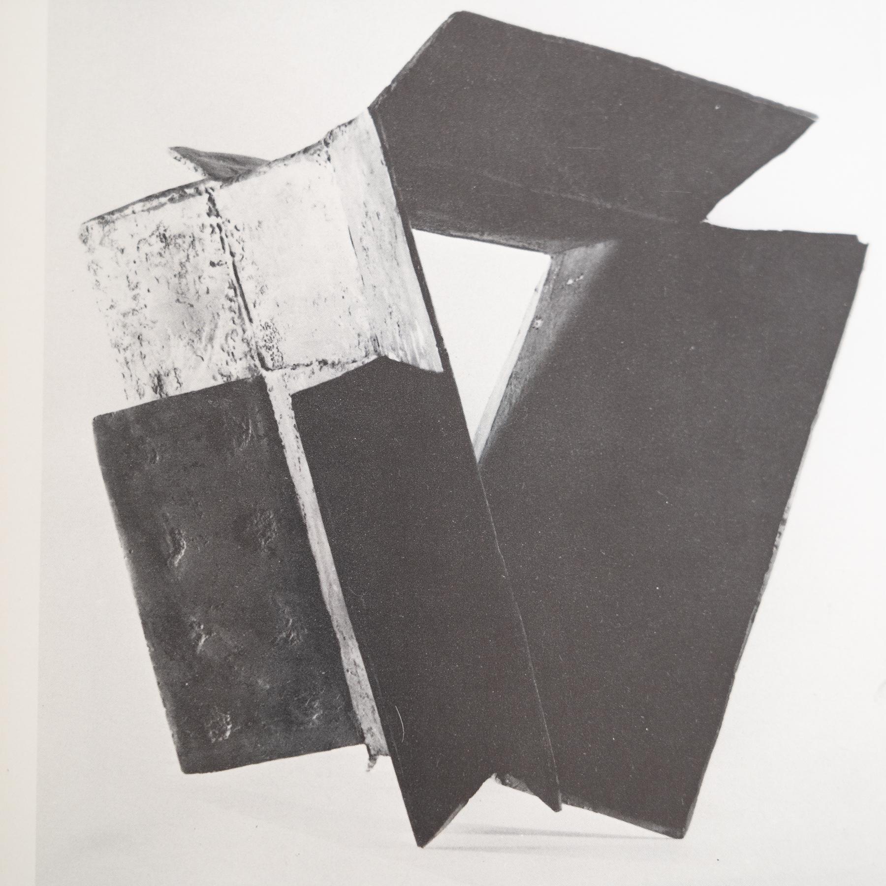 Catalogue d'exposition original - Esculturas de María Simón, Sala Gaspar, 1979 en vente 1