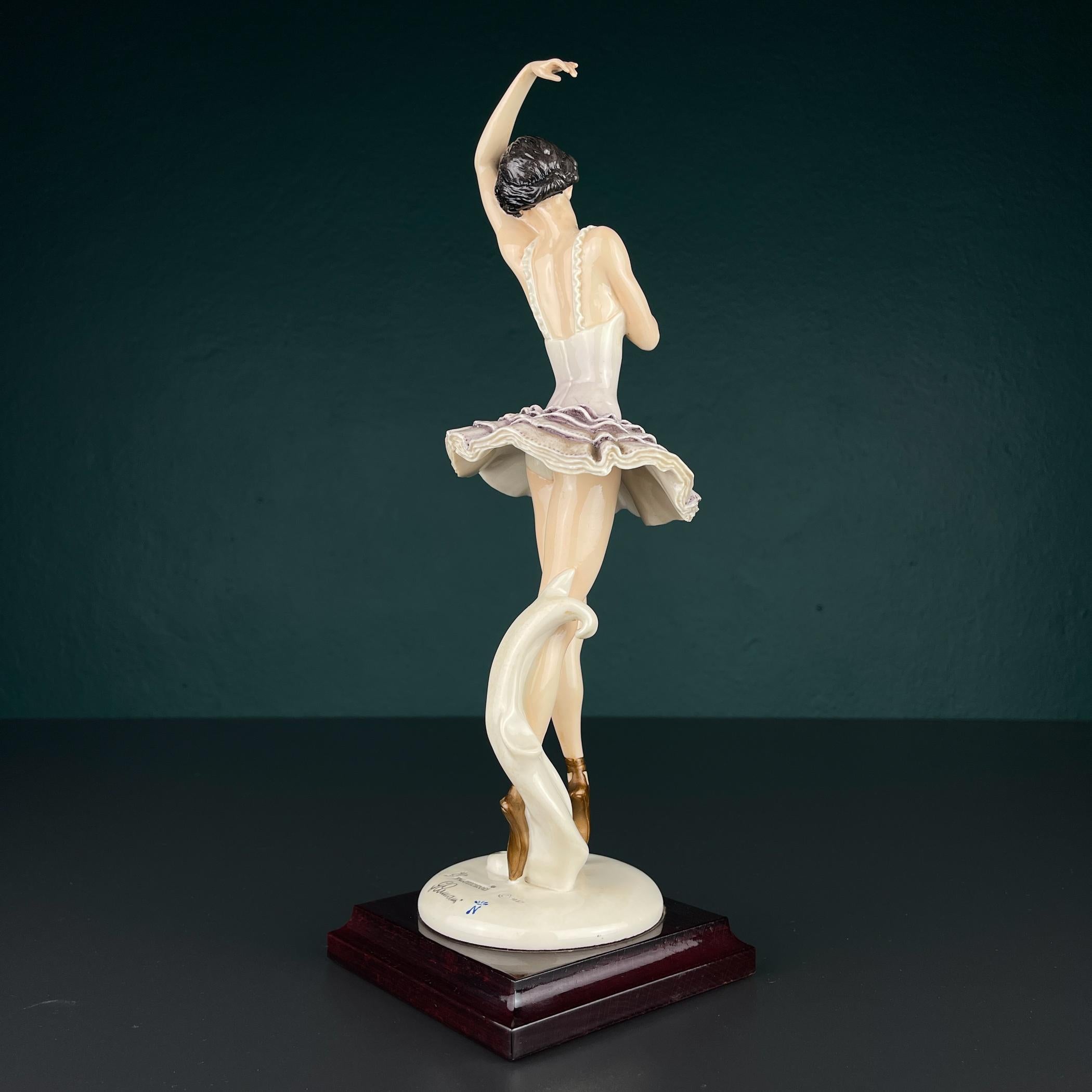 Figurilla original Bailarina de Giuseppe Armani para Capodimonte, Italia 1987 1