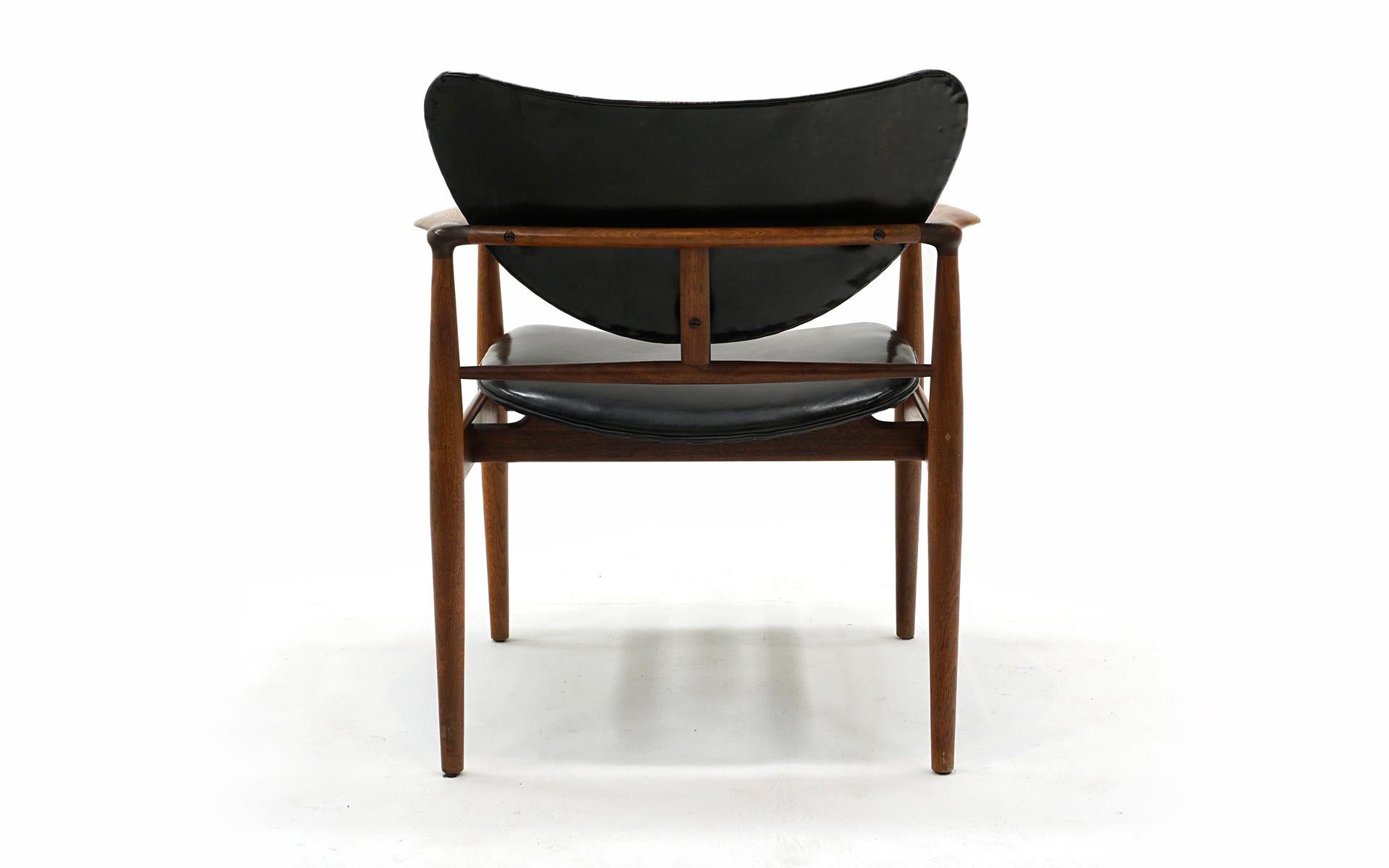 Original Finn Juhl Model 48 Chair for Baker. Black Leather, Teak Frame. Signed. 3