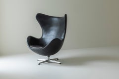 Original first edition ‘Egg’ armchair by Arne Jacobsen for Fritz Hansen, DK 1958