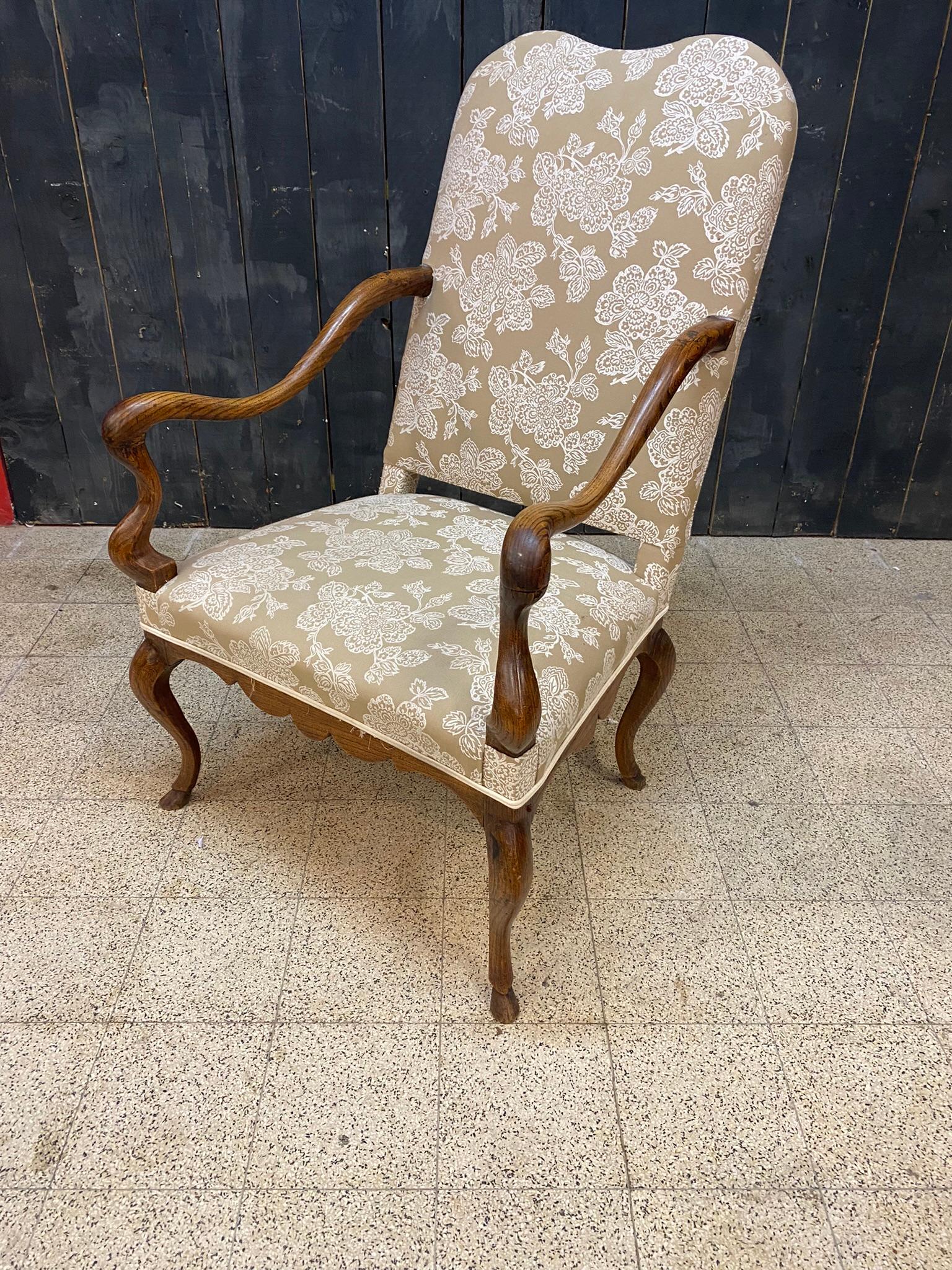 Original Flemish Armchair in Elm, 18th Century In Good Condition For Sale In Saint-Ouen, FR