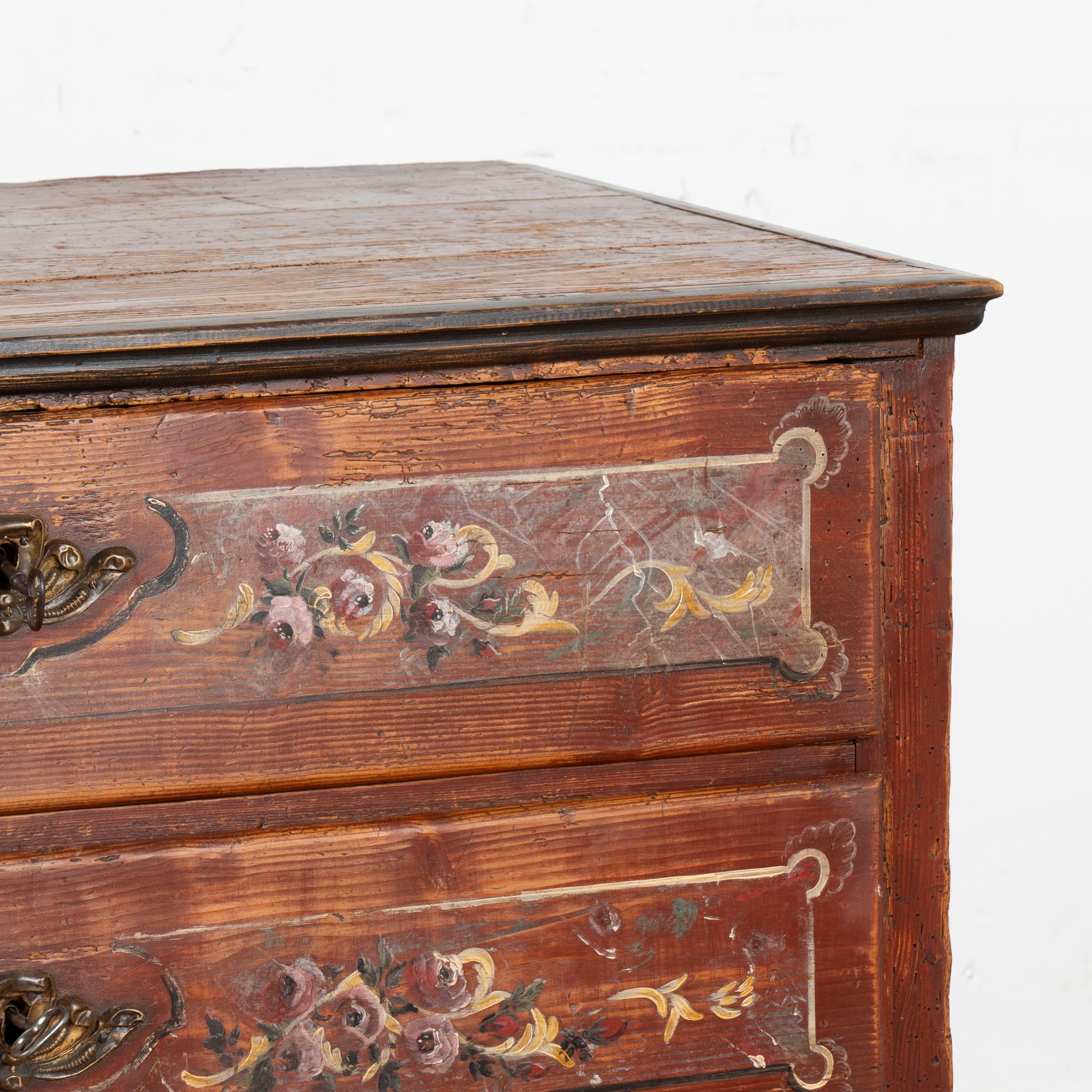 Comò a tre cassetti originale dipinto in arte popolare, Ungheria, 1850-70 circa in vendita 2