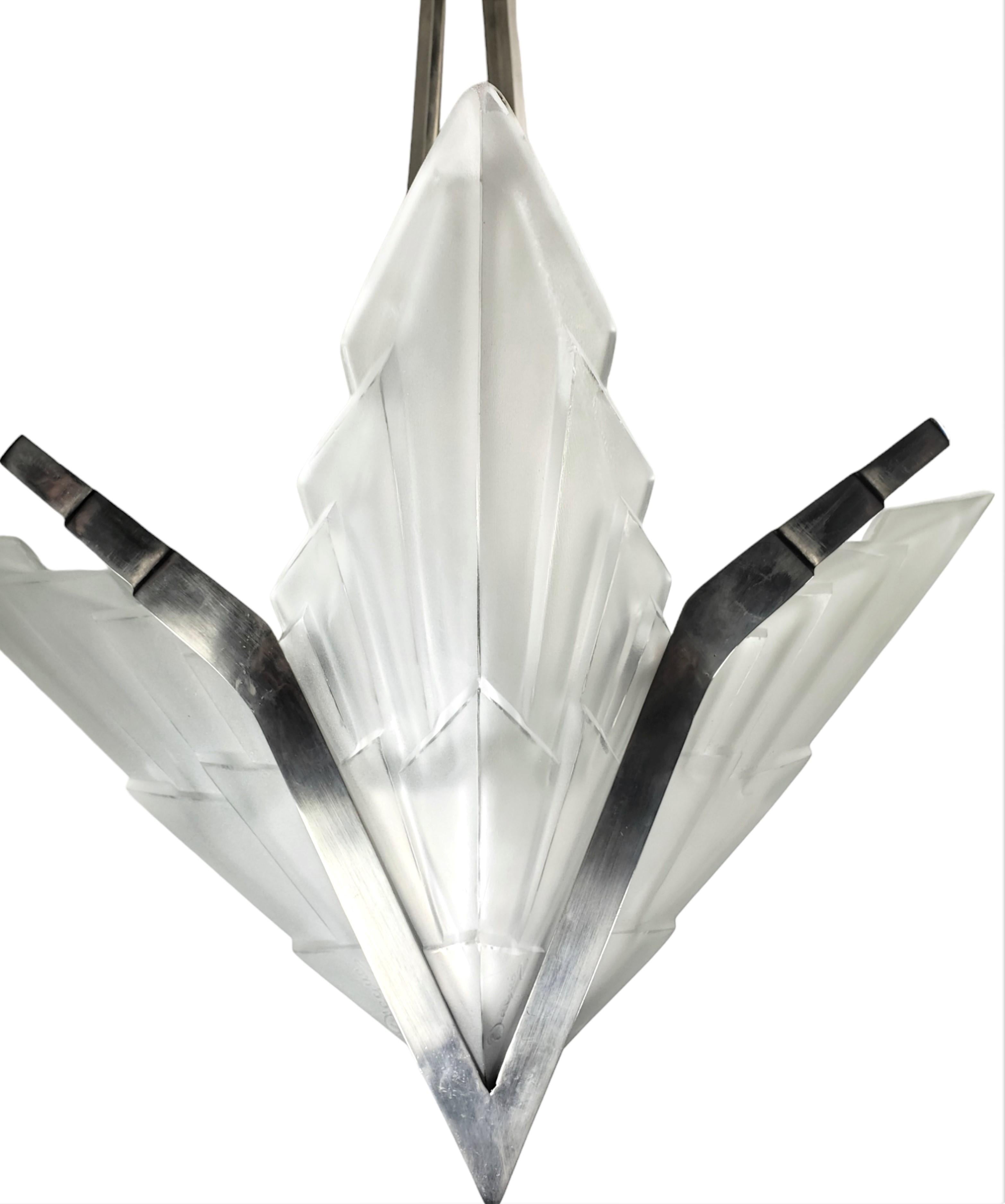 Original French Art Deco Angular Art Glass Chandelier in Nickel Bronze by Degue For Sale 3