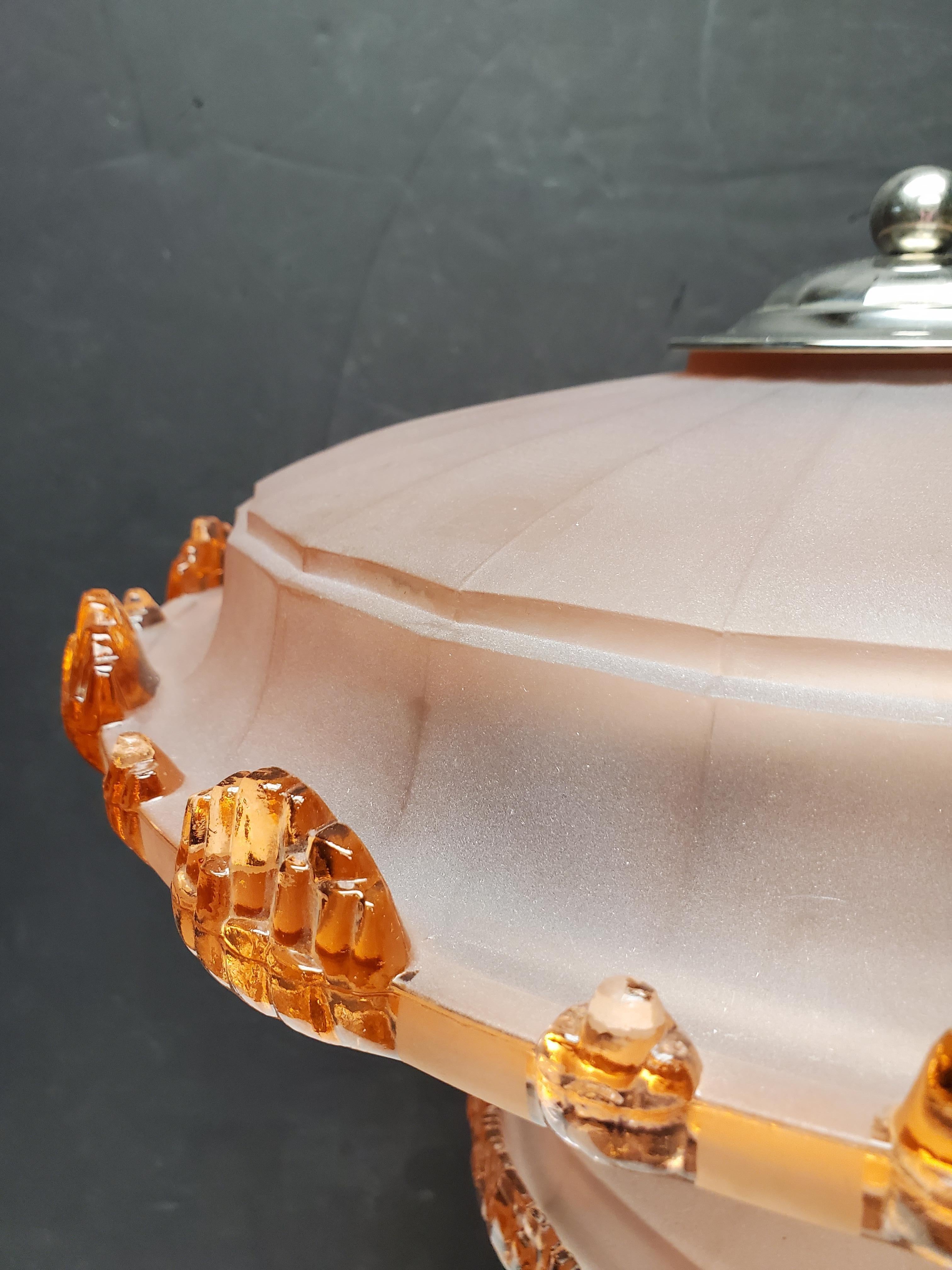Original French Art Deco Pink/Peach Art Glass Table Lamp by Jean Gauthier For Sale 10
