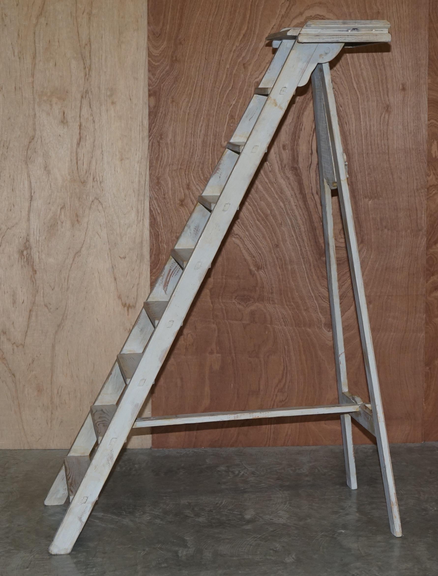 Original French Library Step Ladder Stamped for Bibliotheque Nationale De France For Sale 7