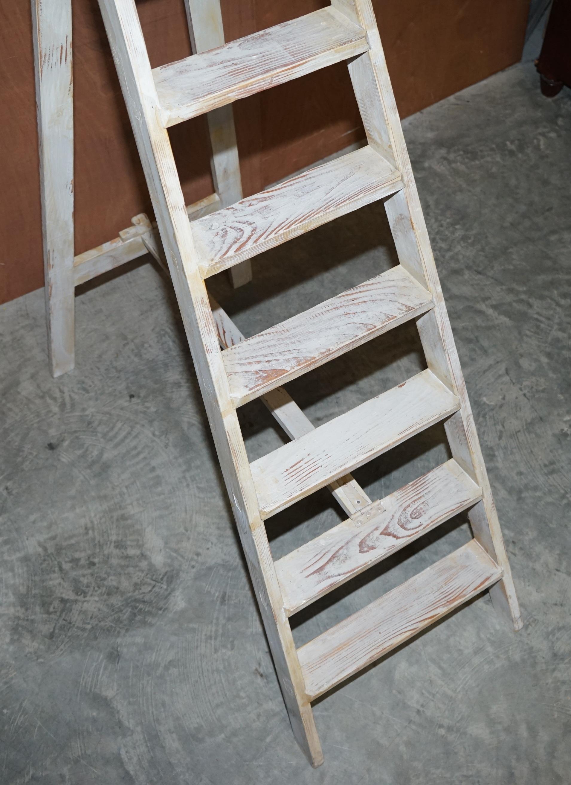 Edwardian Original French Library Step Ladder Stamped for Bibliotheque Nationale De France For Sale