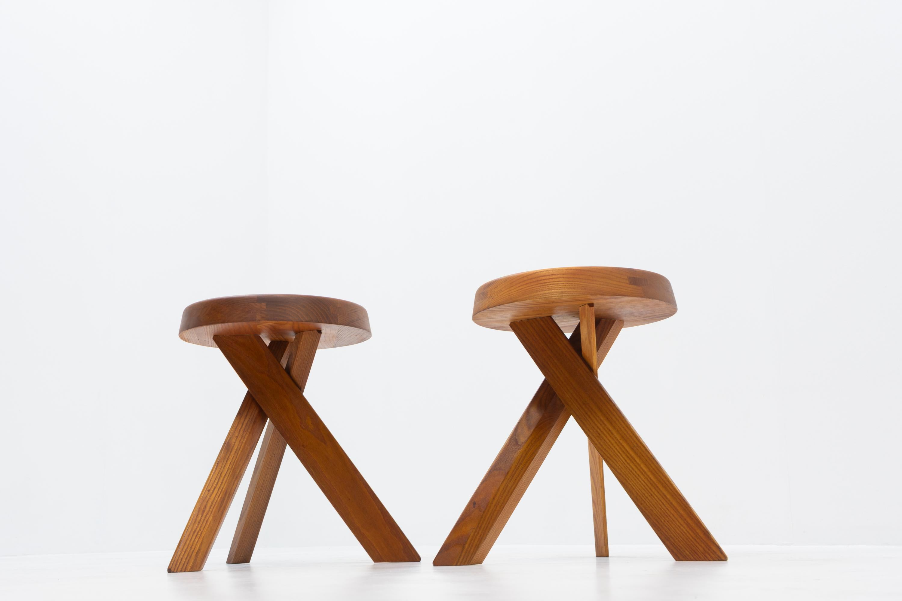 Original French Period Design Pierre Chapo, S31 Stools in Elm, Set of Two 1980s finales del siglo XX en venta
