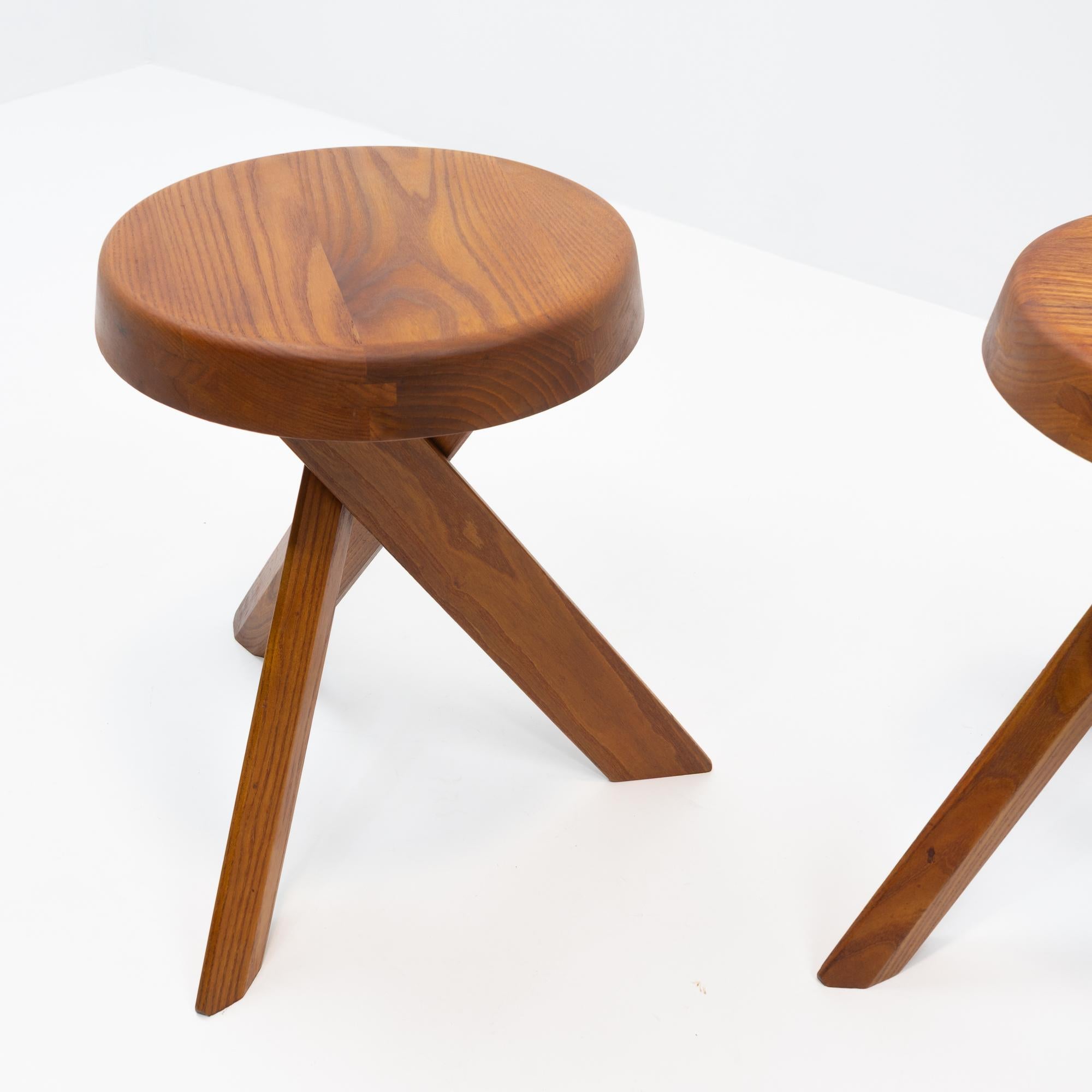 Original French Period Design Pierre Chapo, S31 Stools in Elm, Set of Two 1980s Olmo en venta
