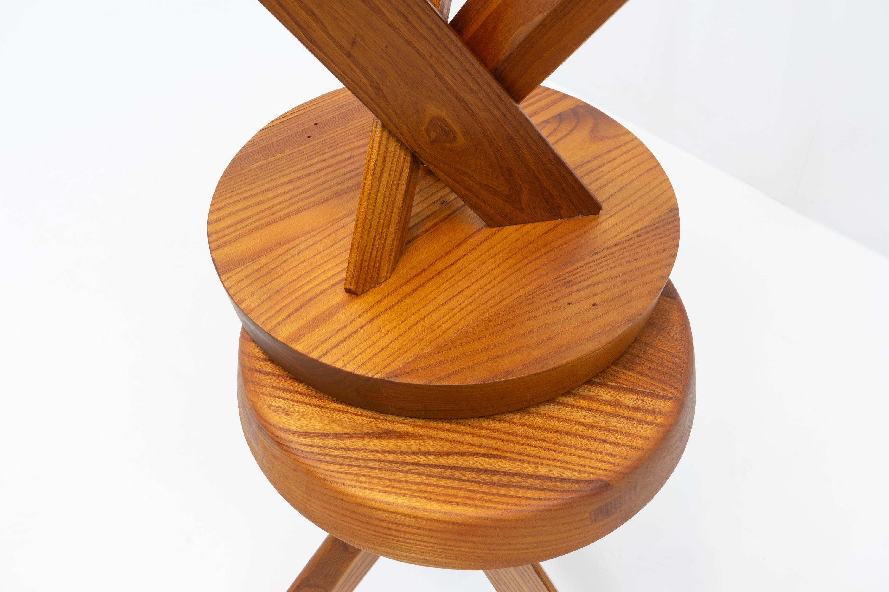 Original French Period Design Pierre Chapo, S31 Stools in Elm, Set of Two 1980s en venta 2