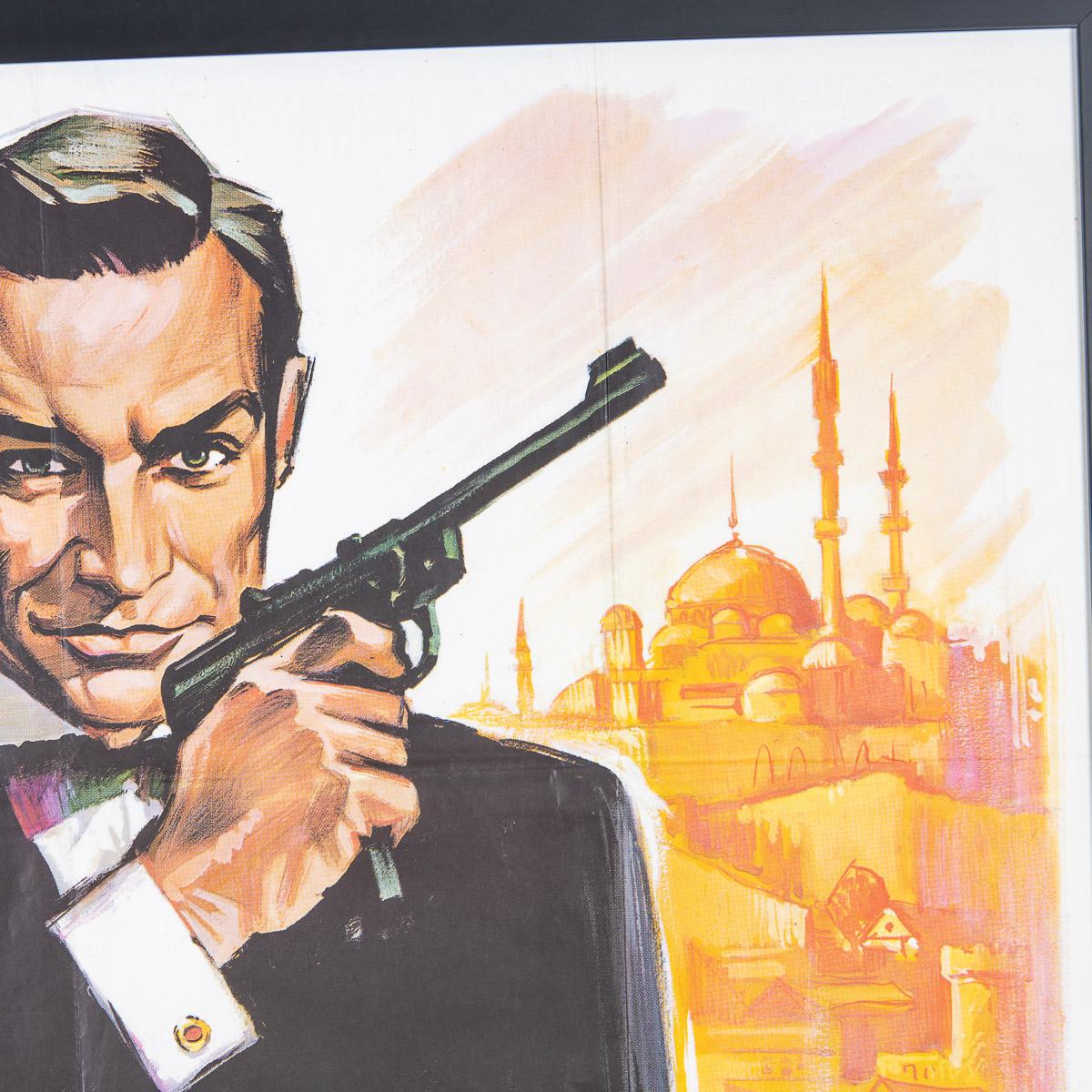 Original French Release James Bond 007 'From Russia With Love' Poster, с.1964 In Good Condition For Sale In Royal Tunbridge Wells, Kent