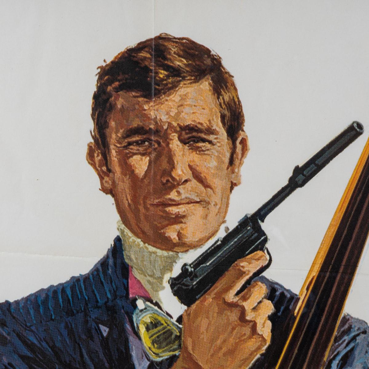 Original French Release James Bond On Her Majesty's Secret Service Poster c.1969 For Sale 12