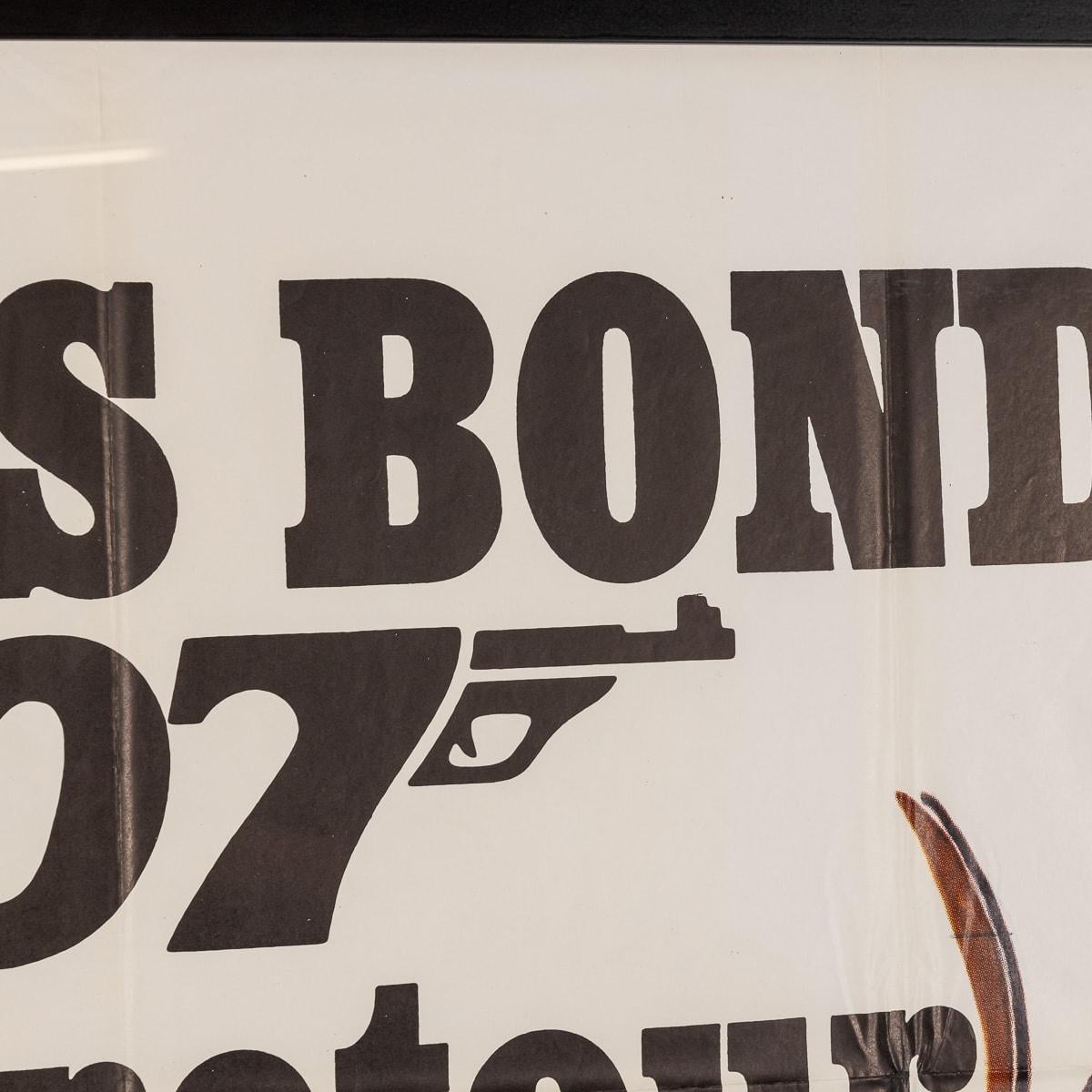 Paint Original French Release James Bond On Her Majesty's Secret Service Poster c.1969