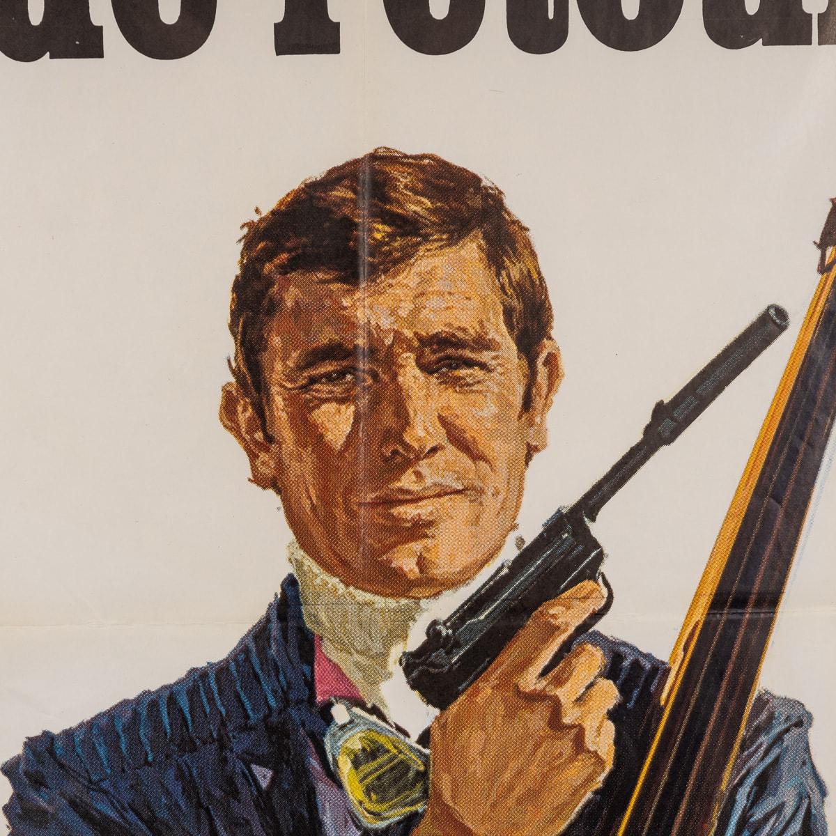 Original French Release James Bond On Her Majesty's Secret Service Poster c.1969 For Sale 2