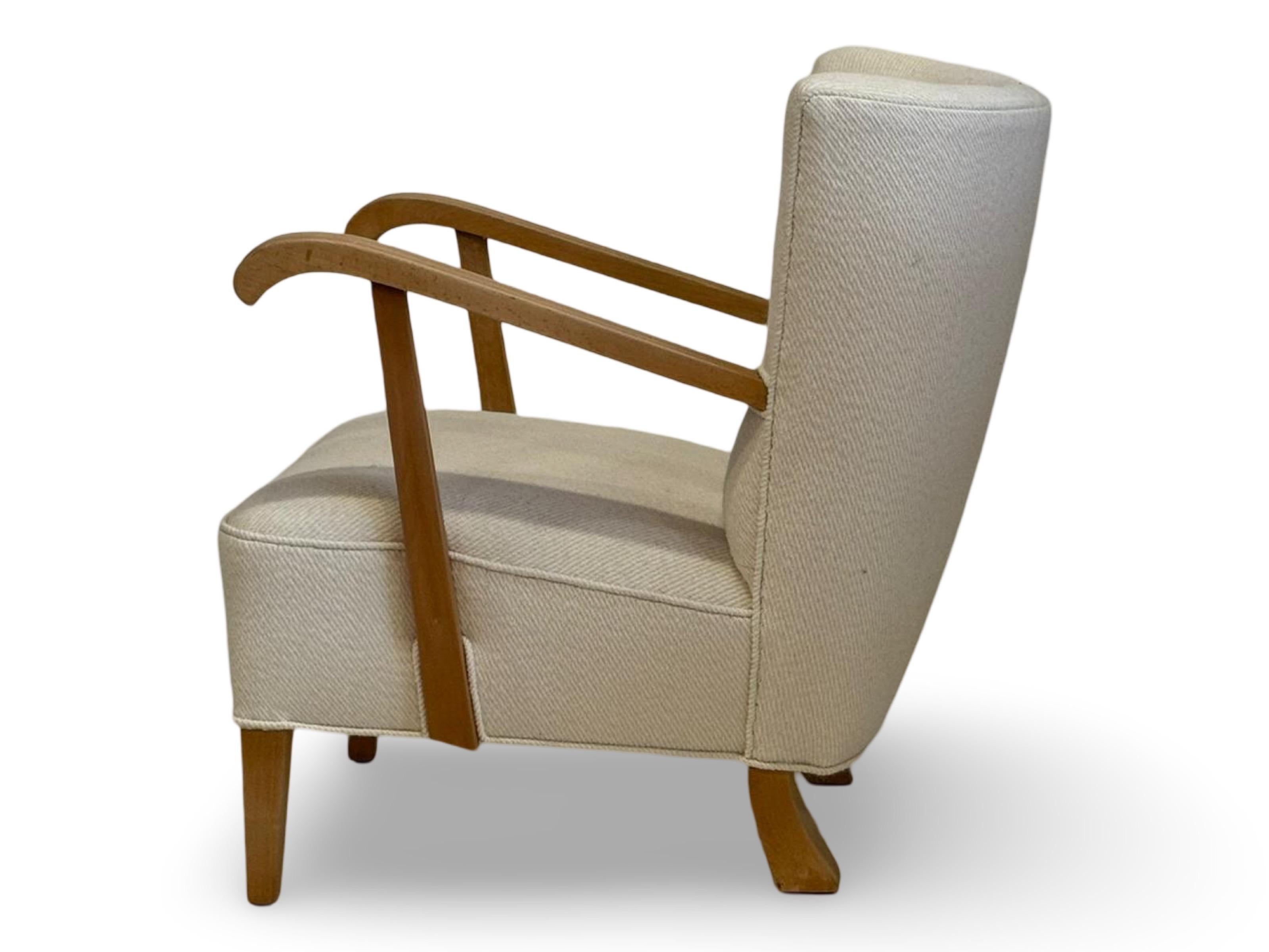 Original Fritz Hansen, model 1582 lounger from the 1940s, Denmark. In Good Condition In København K, DK
